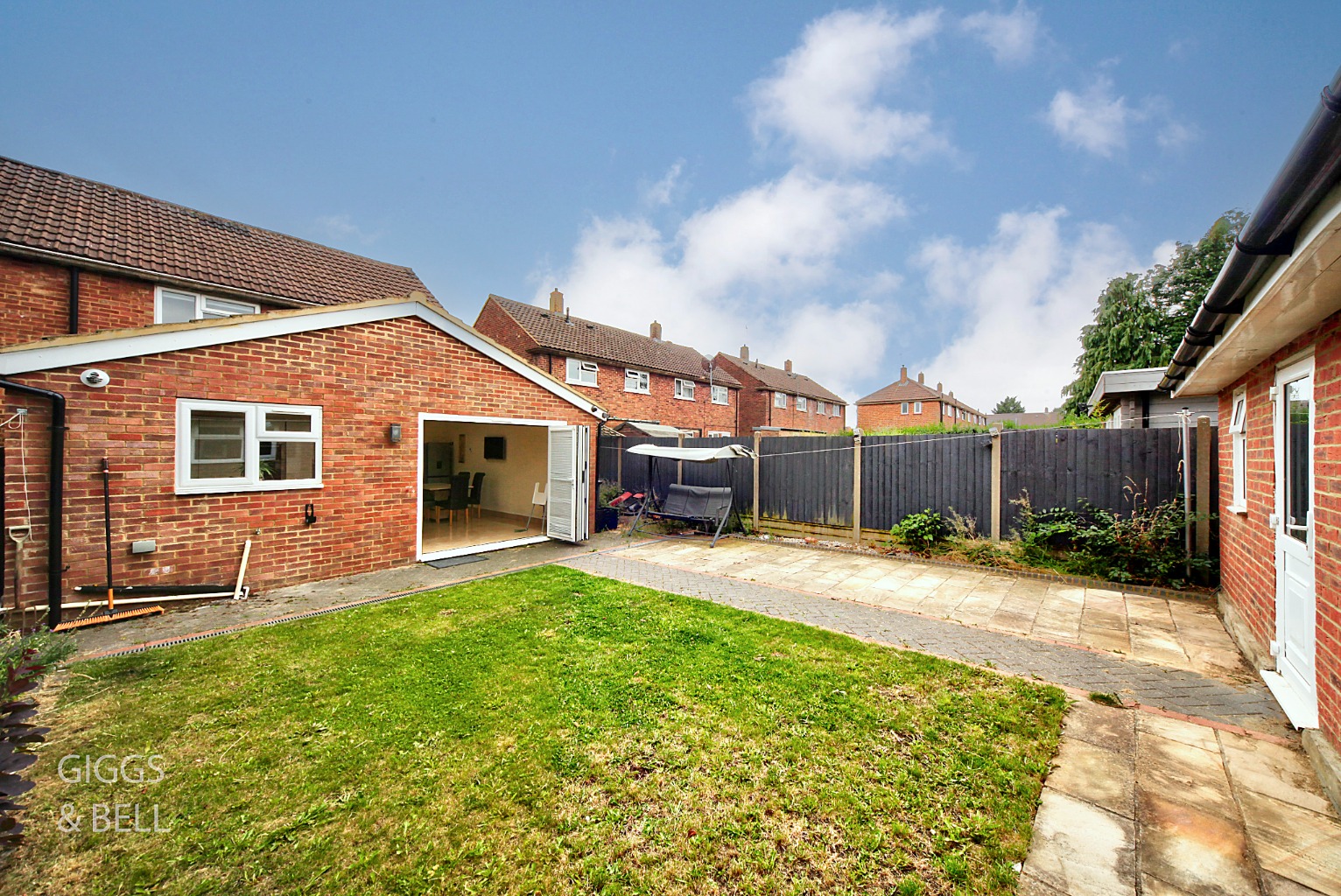 3 bed end of terrace house for sale in Hallwicks Road  - Property Image 18