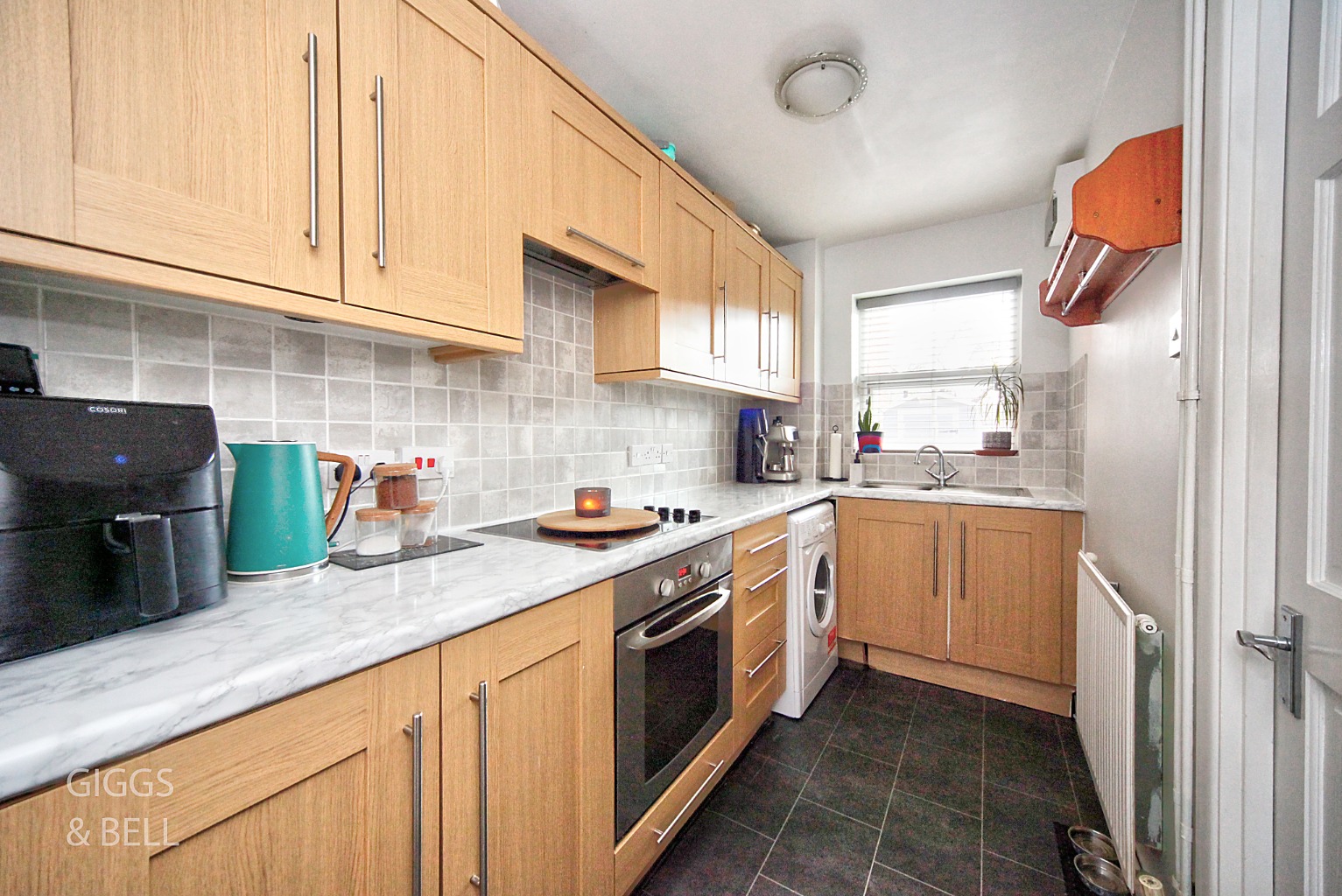 1 bed end of terrace house for sale in Spayne Close 7