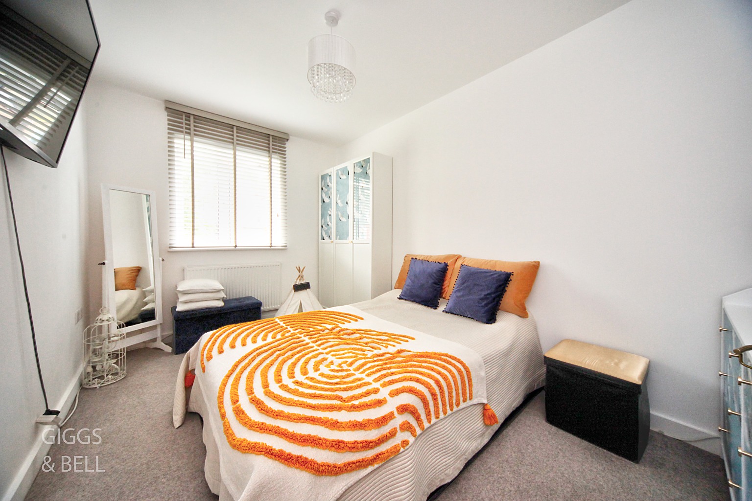 2 bed flat for sale, Luton 10