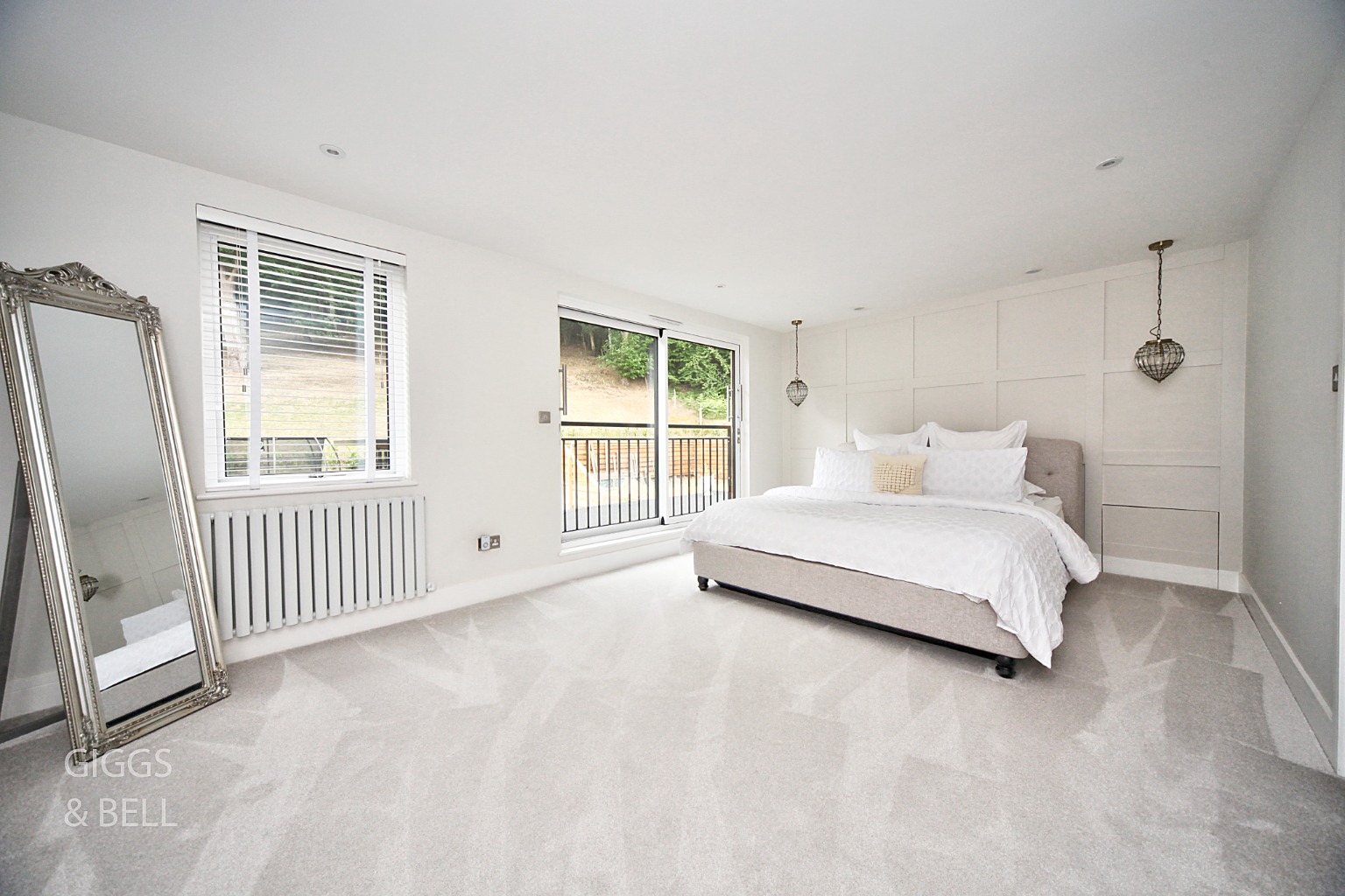 6 bed detached house for sale in Bedford Road, Bedford  - Property Image 20