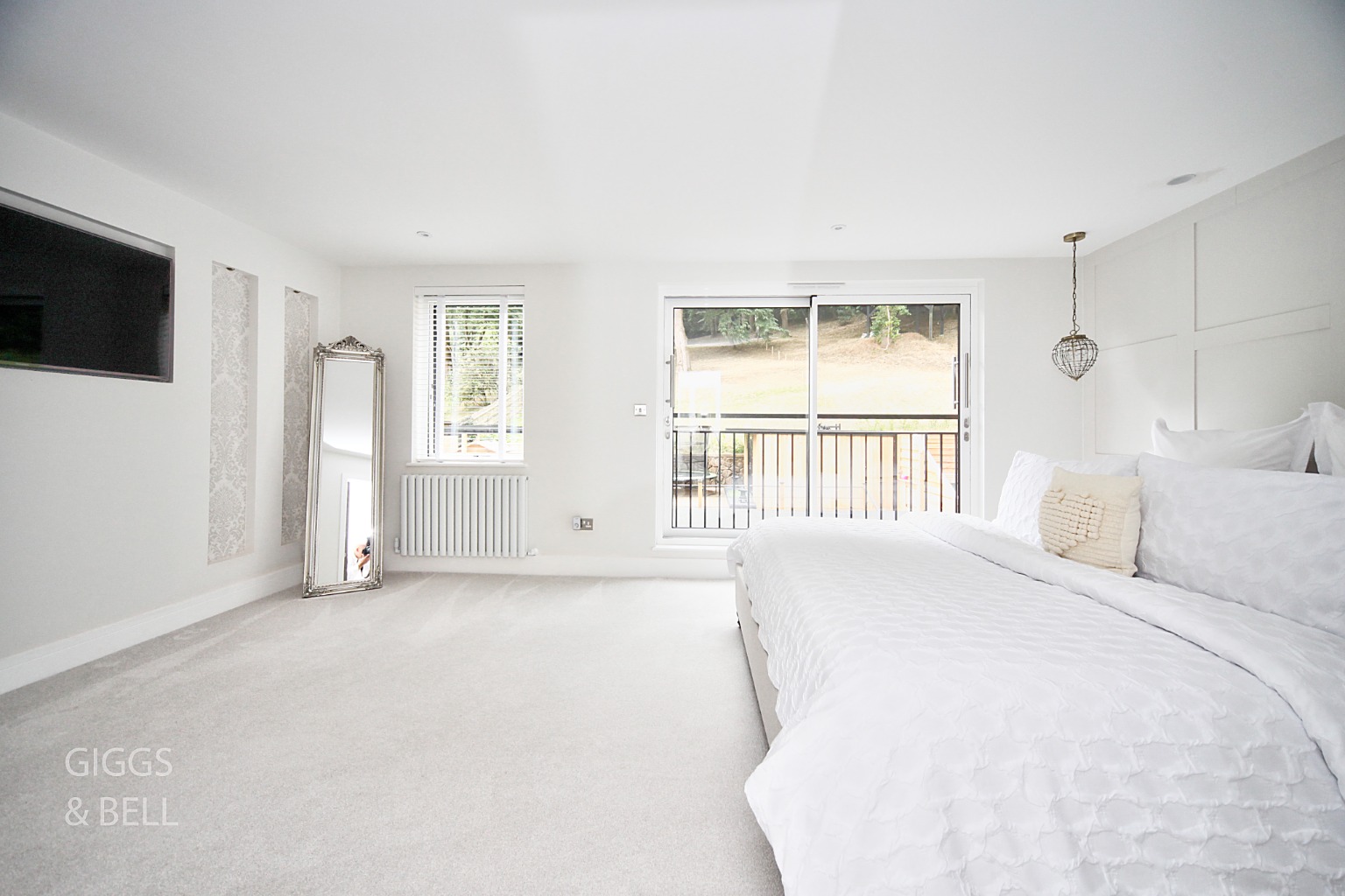 6 bed detached house for sale in Bedford Road, Bedford  - Property Image 21