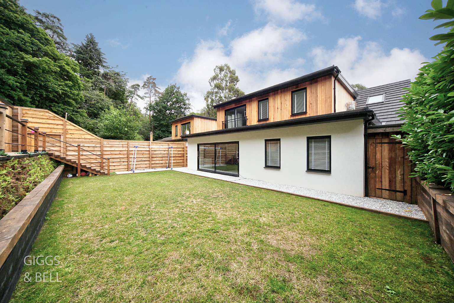 6 bed detached house for sale in Bedford Road, Bedford  - Property Image 32
