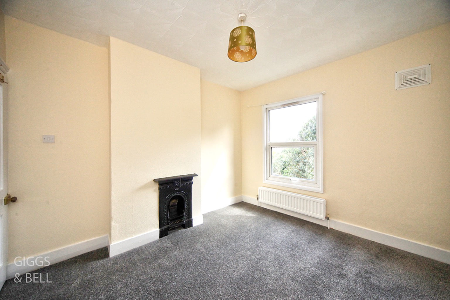 2 bed terraced house for sale in Tennyson Road, Luton 9