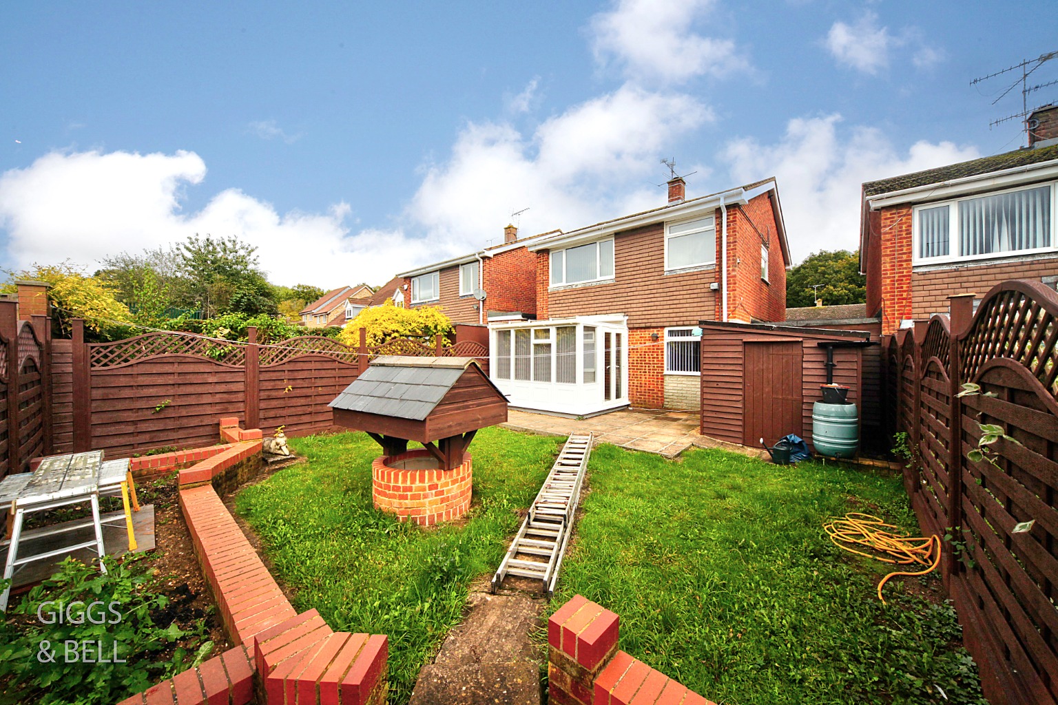 3 bed link detached house for sale in Brompton Close, Luton  - Property Image 21