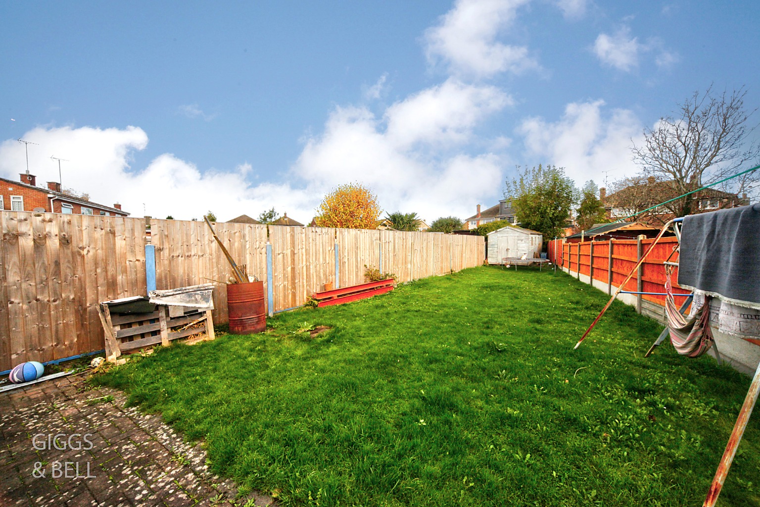 4 bed semi-detached house for sale in Holmbrook Avenue, Luton  - Property Image 20