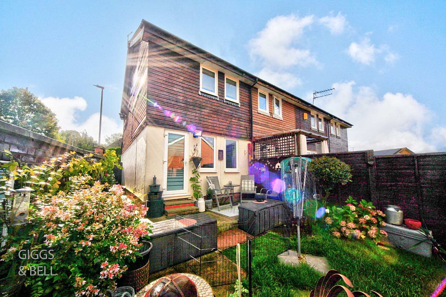 2 bed end of terrace house for sale in Oregon Way, Luton 12