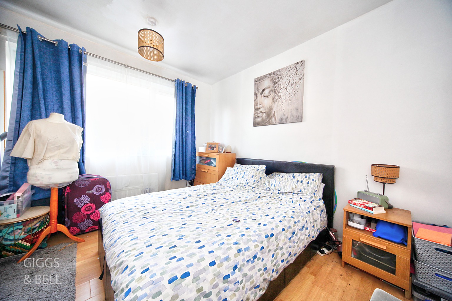 2 bed ground floor maisonette for sale in Birchen Grove, Bedfordshire 5