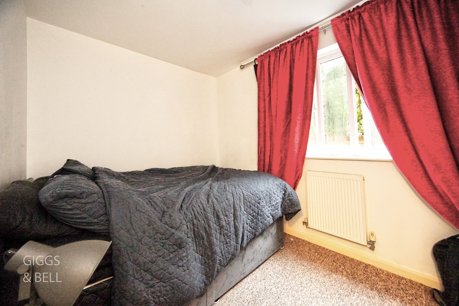 2 bed flat for sale in Treetop Close, Luton 10