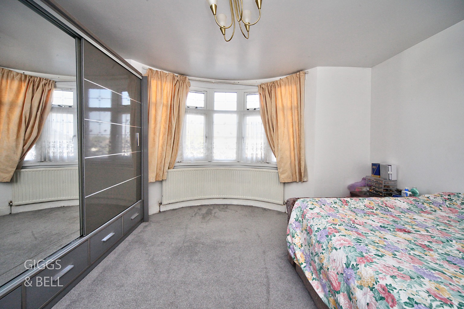 3 bed terraced house for sale in Austin Road, Bedfordshire  - Property Image 11