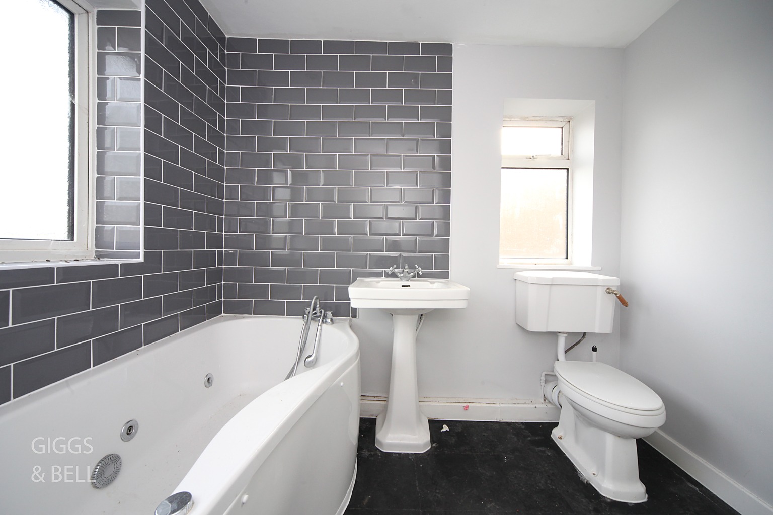 3 bed semi-detached house for sale in Baldock Close, Luton  - Property Image 17