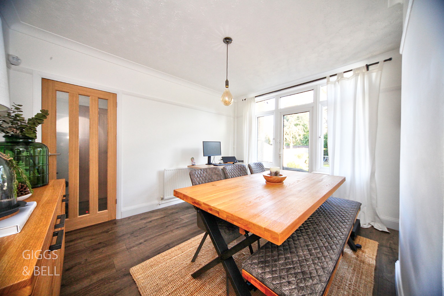 3 bed semi-detached house for sale in Felstead Way, Luton  - Property Image 6