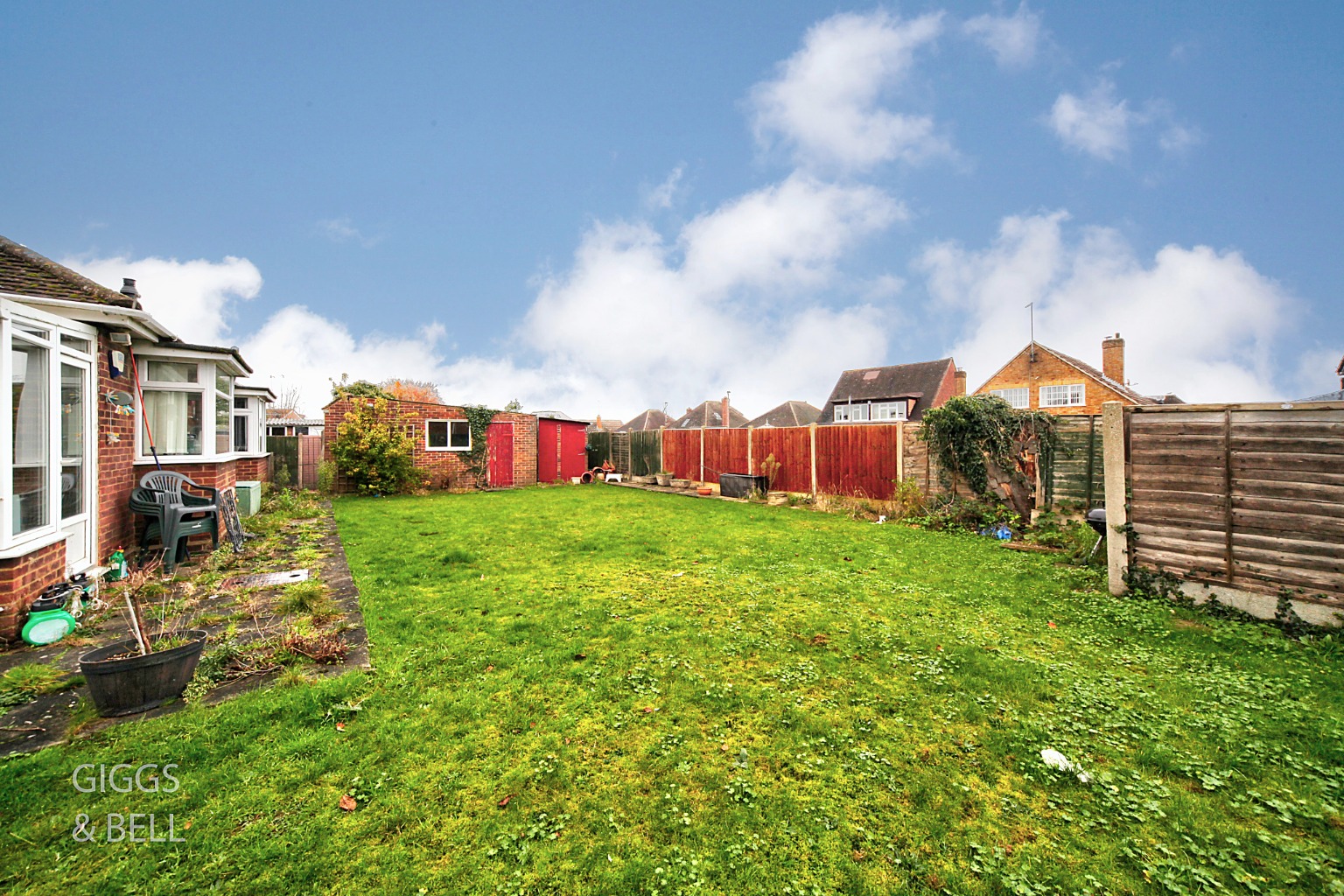 3 bed detached bungalow for sale in Challney Close, Luton  - Property Image 21