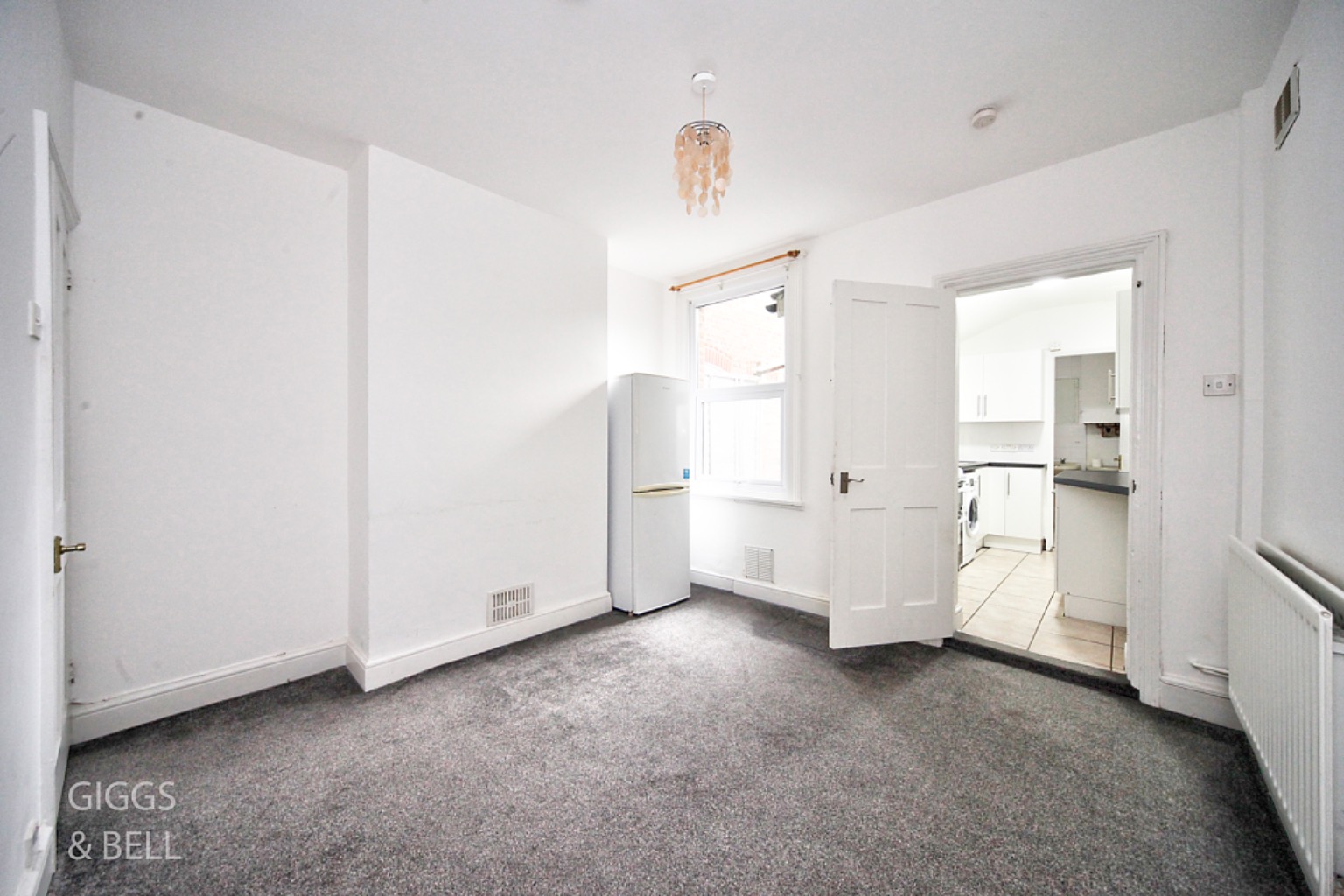 2 bed terraced house for sale in North Street, Luton 5