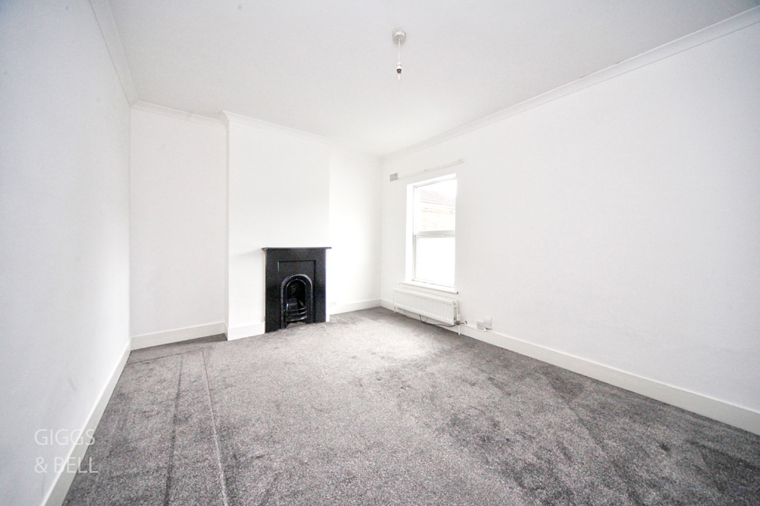 2 bed terraced house for sale in North Street, Luton 15