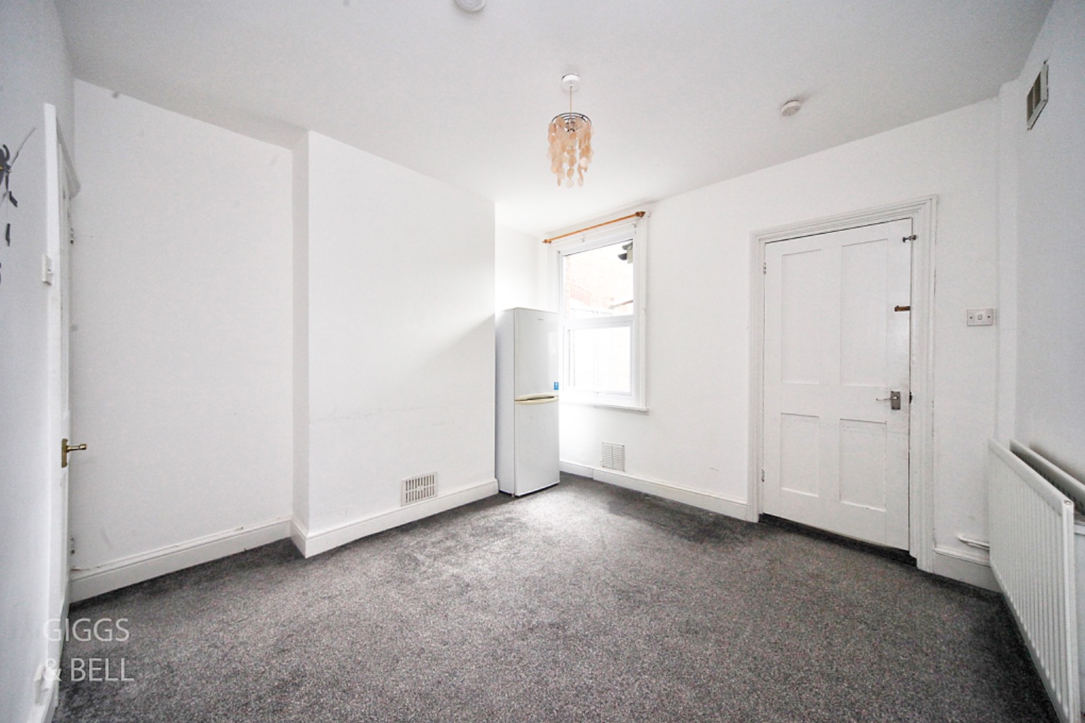 2 bed terraced house for sale in North Street, Luton 8