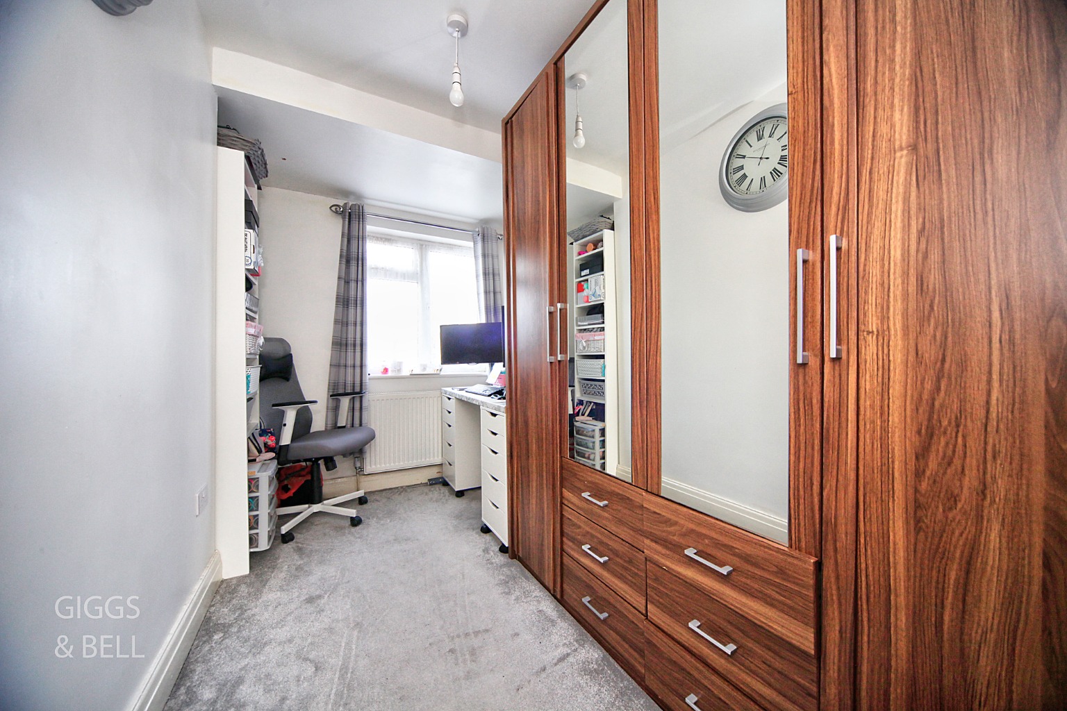 3 bed semi-detached house for sale in Willow Way, Luton  - Property Image 18