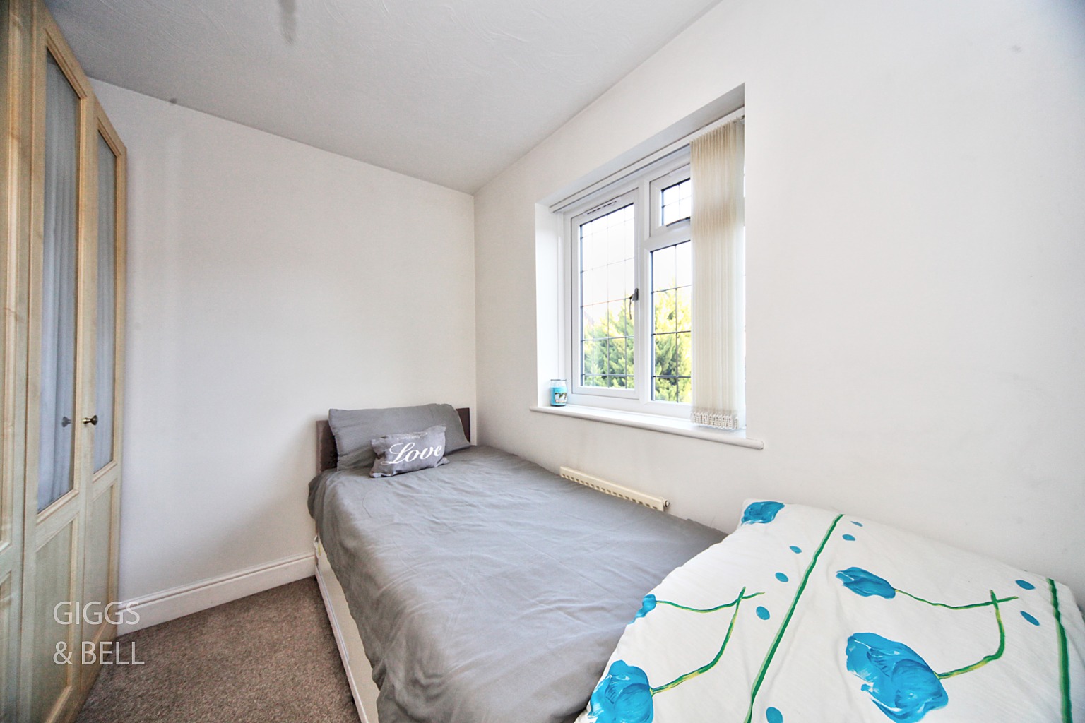 5 bed detached house for sale in Greenside Park, Luton  - Property Image 16