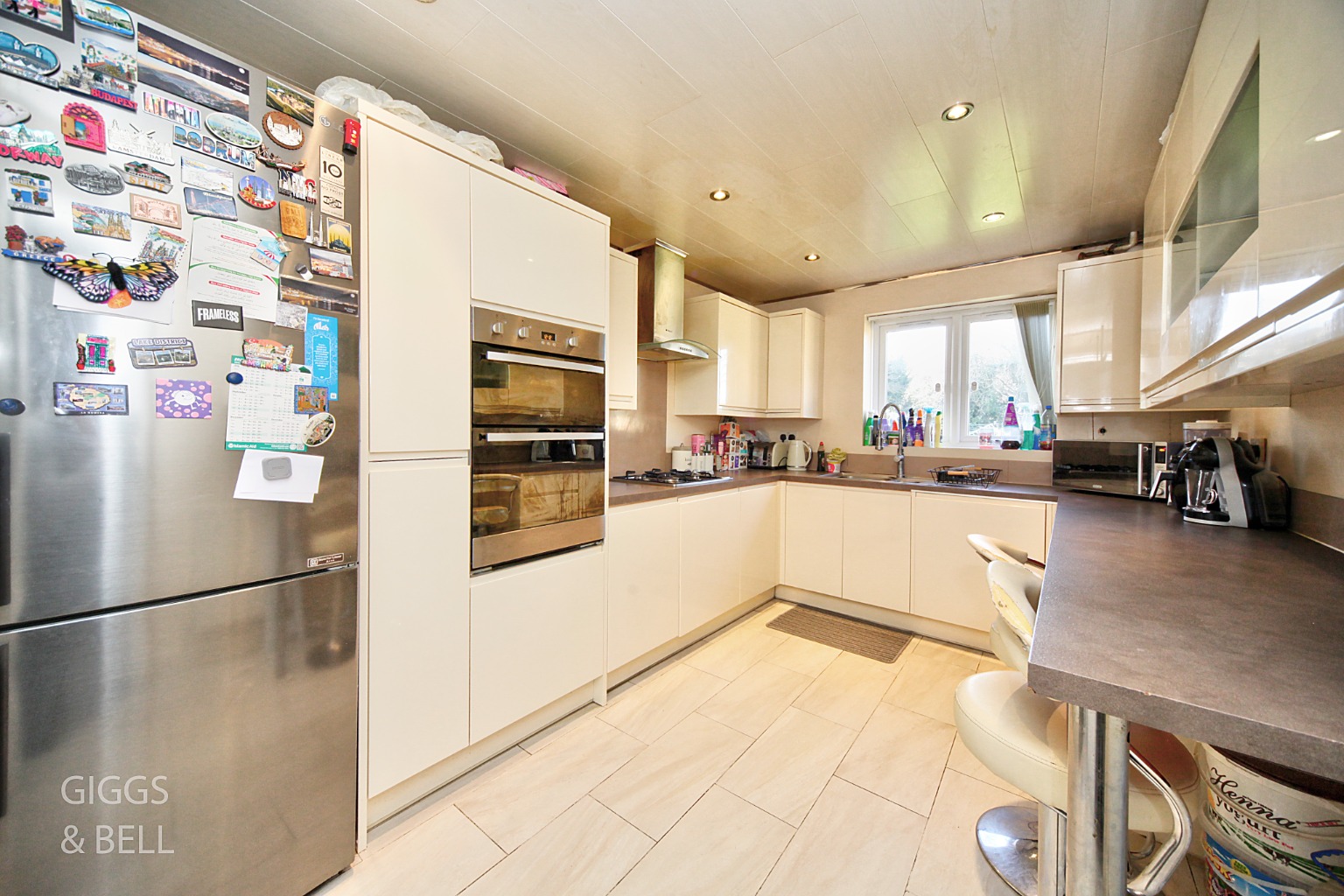 5 bed detached house for sale in Greenside Park, Luton  - Property Image 6