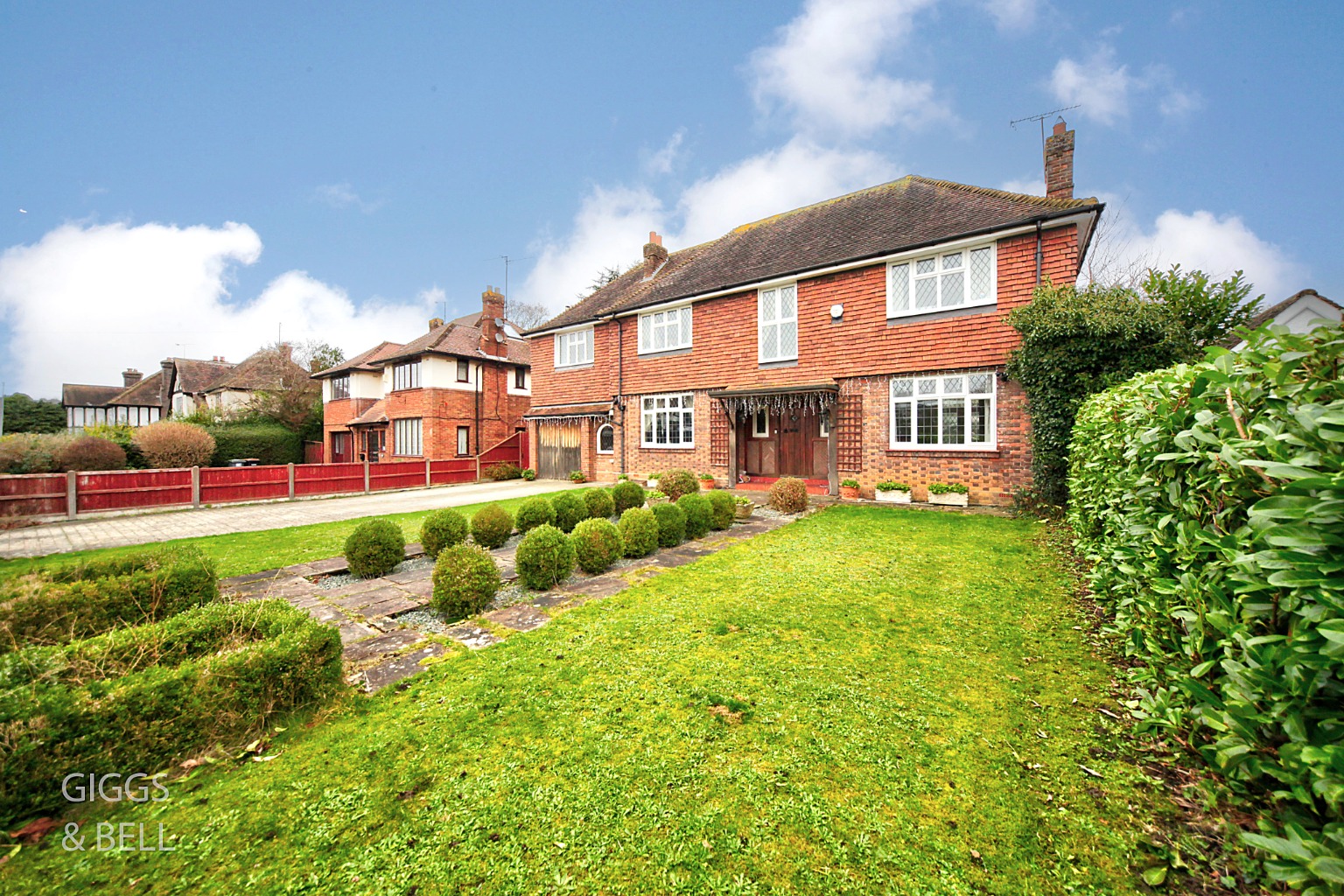 5 bed detached house for sale in Ludlow Avenue, Luton  - Property Image 30