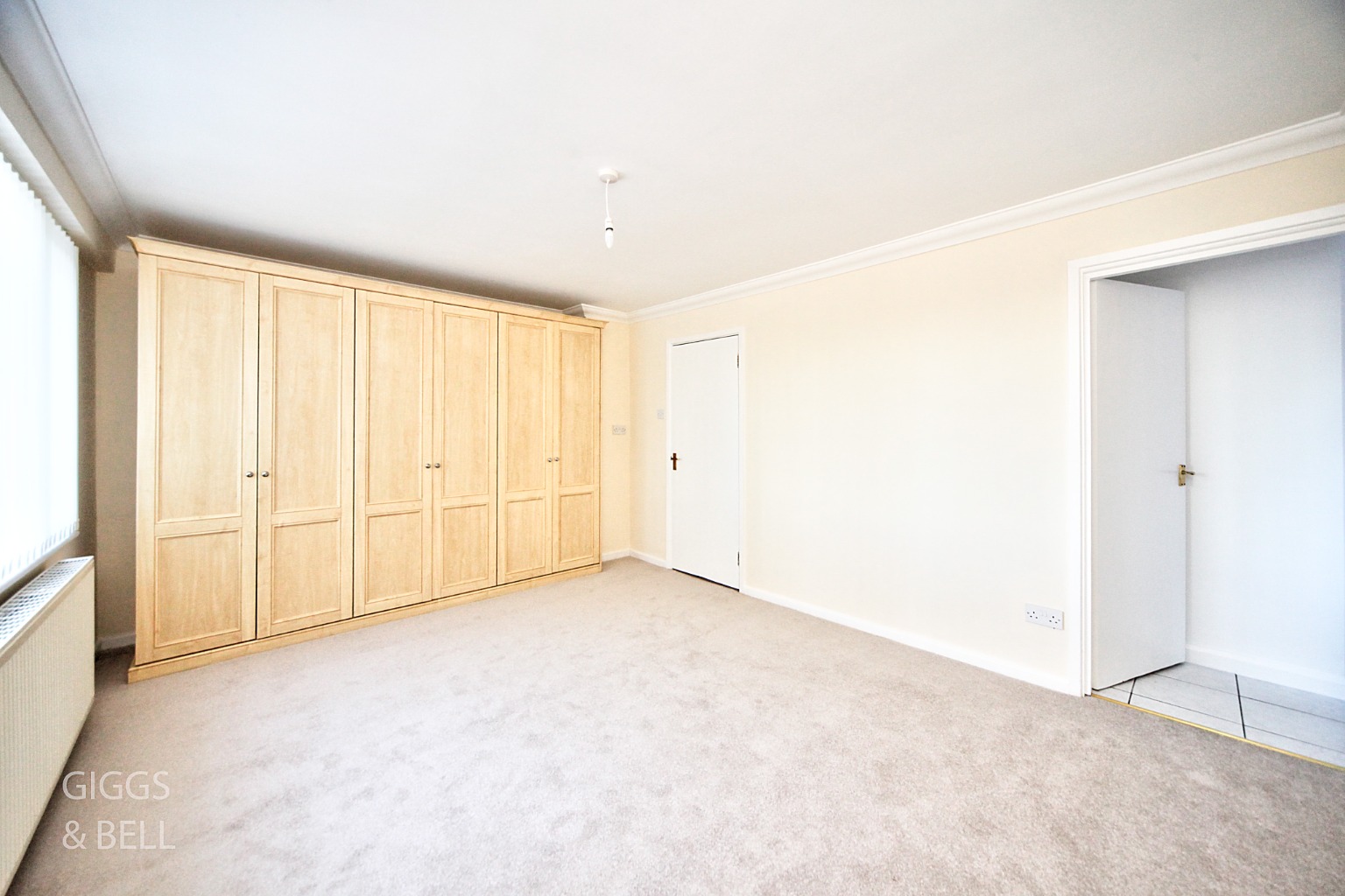 4 bed end of terrace house for sale in Wensleydale, Luton  - Property Image 9