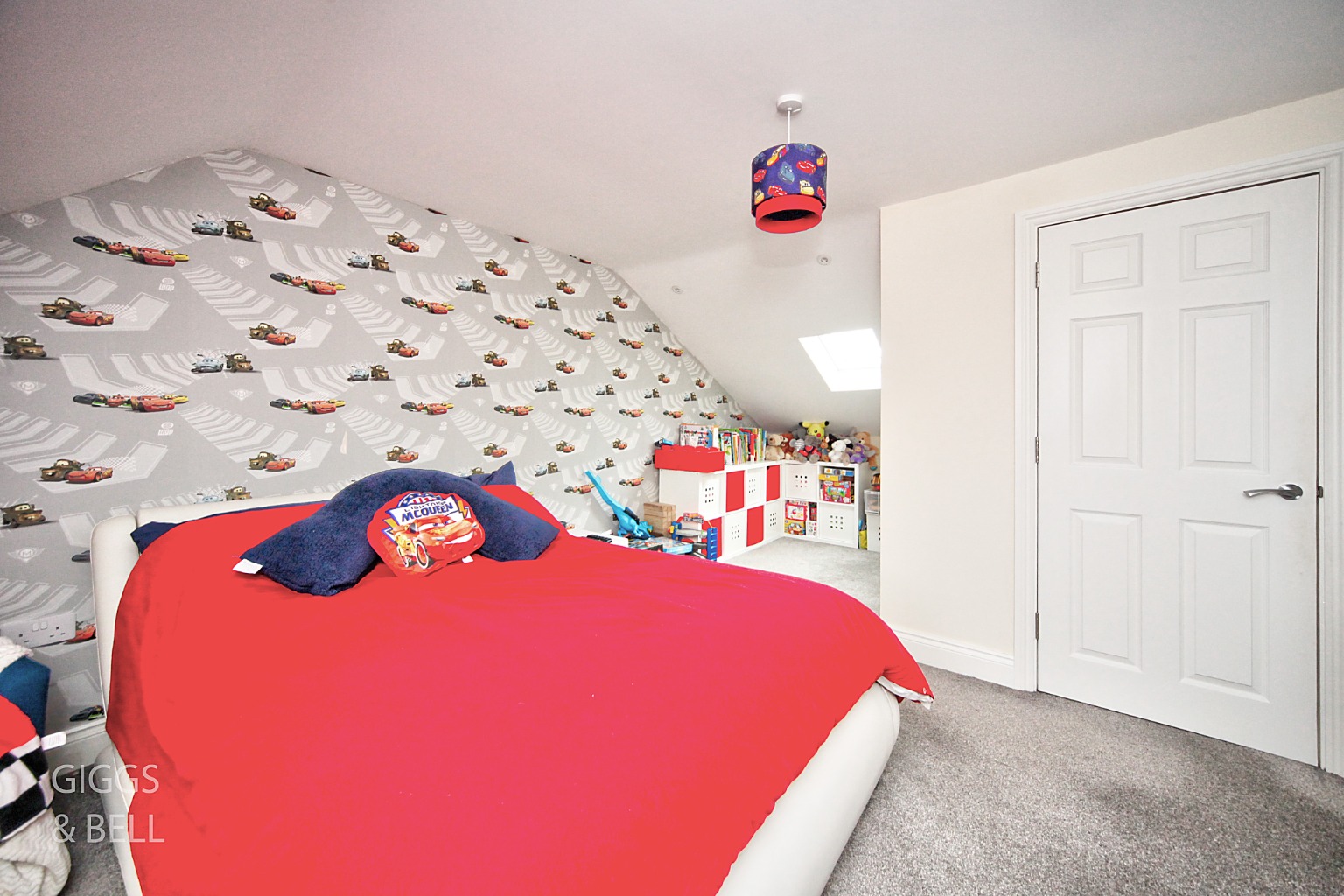 3 bed semi-detached house for sale in Icknield Way, Luton  - Property Image 15