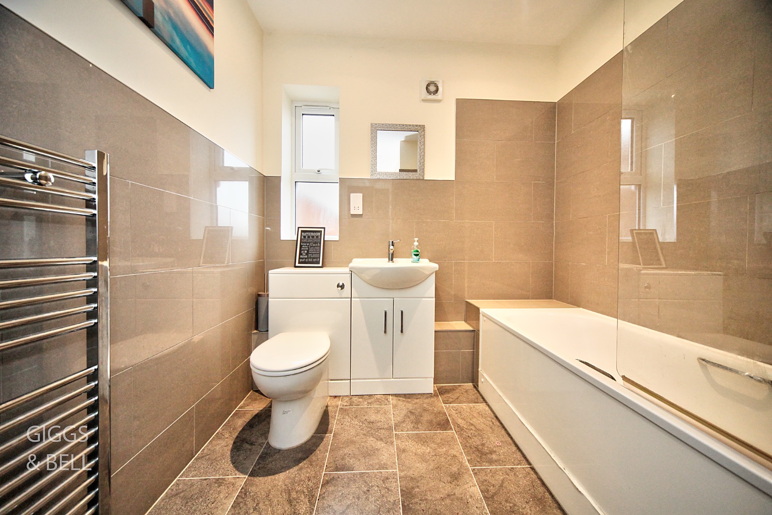 3 bed semi-detached house for sale in Icknield Way, Luton  - Property Image 19