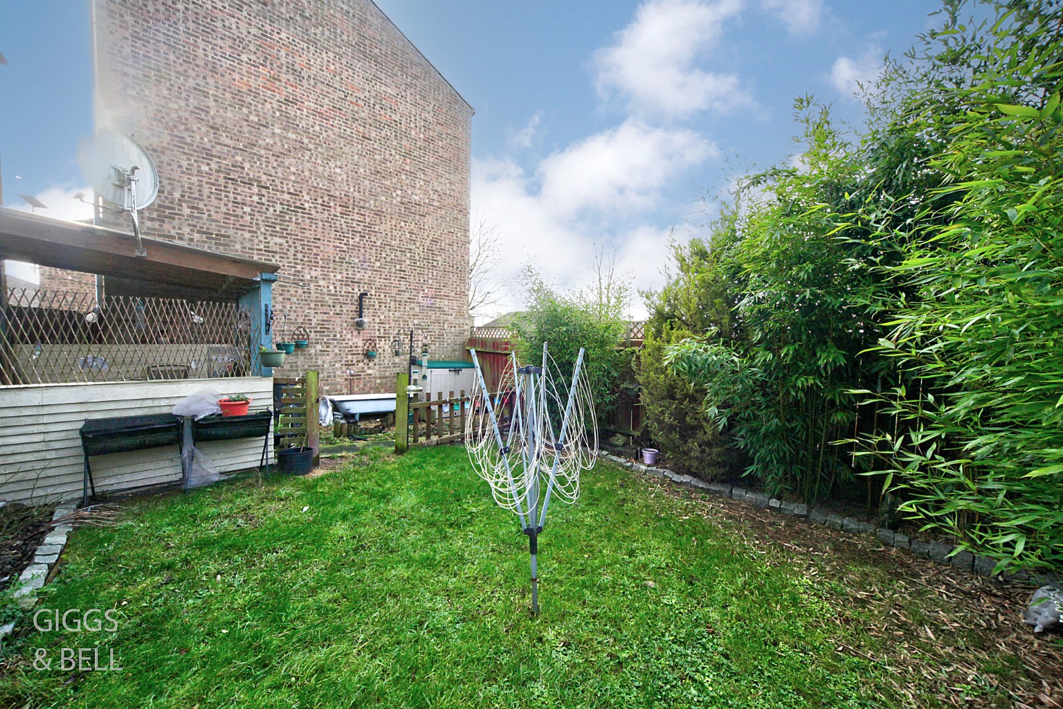 1 bed ground floor maisonette for sale in Denmark Close, Luton  - Property Image 13