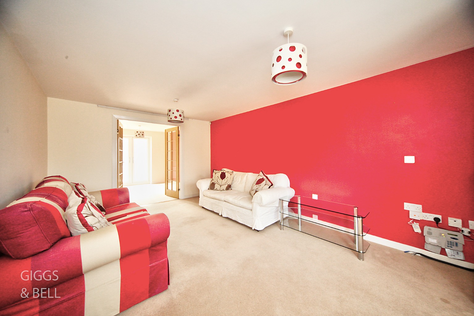 4 bed detached house for sale in Lambert Close, Luton  - Property Image 4