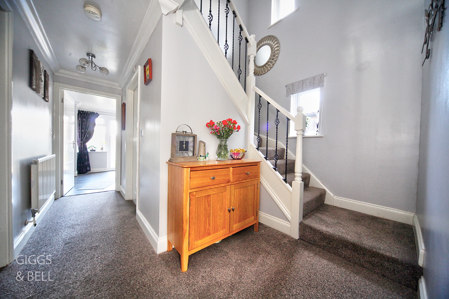 3 bed detached house for sale in Gooseberry Hill, Luton 4