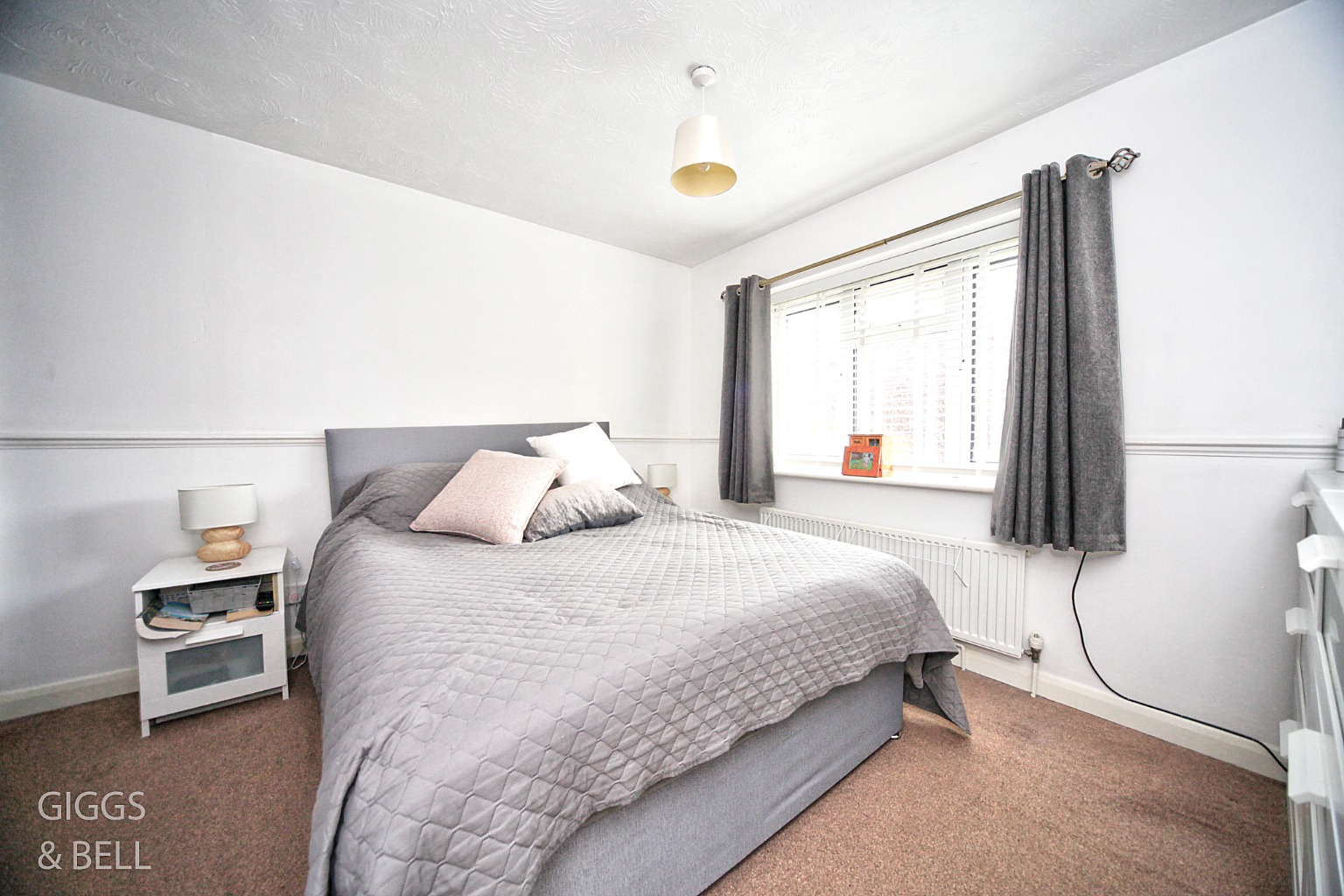 1 bed end of terrace house for sale in Farrow Close, Luton  - Property Image 6