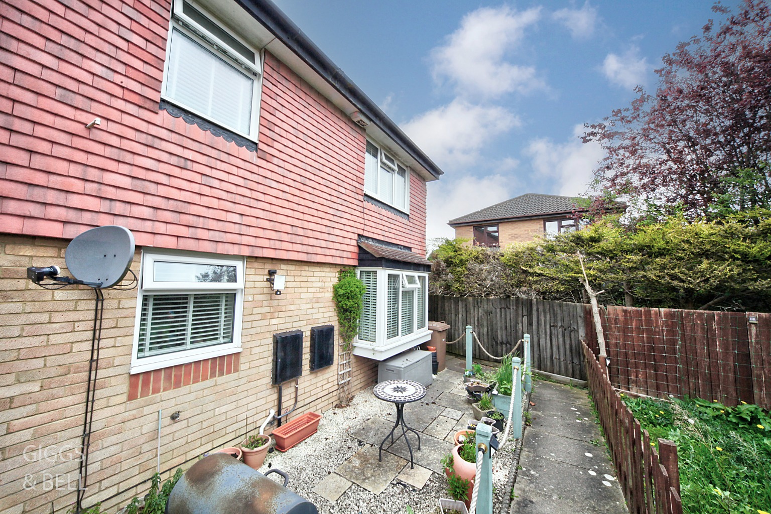 1 bed end of terrace house for sale in Farrow Close, Luton  - Property Image 11