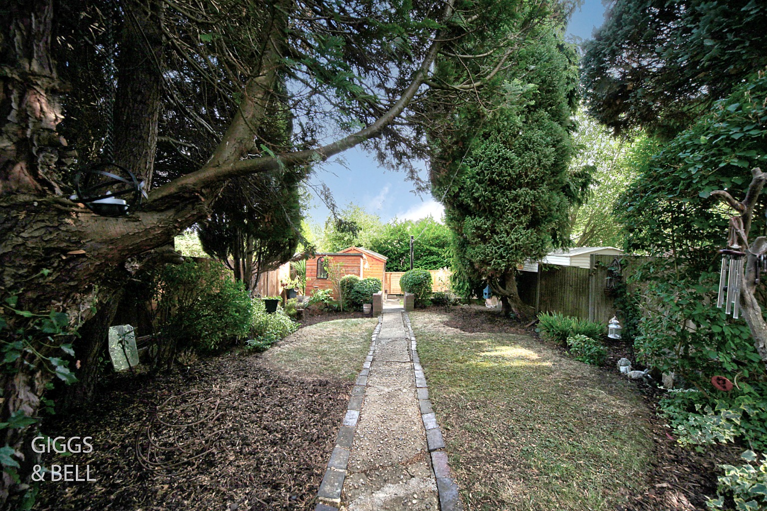 3 bed semi-detached house for sale in Strathmore Avenue, Luton  - Property Image 22