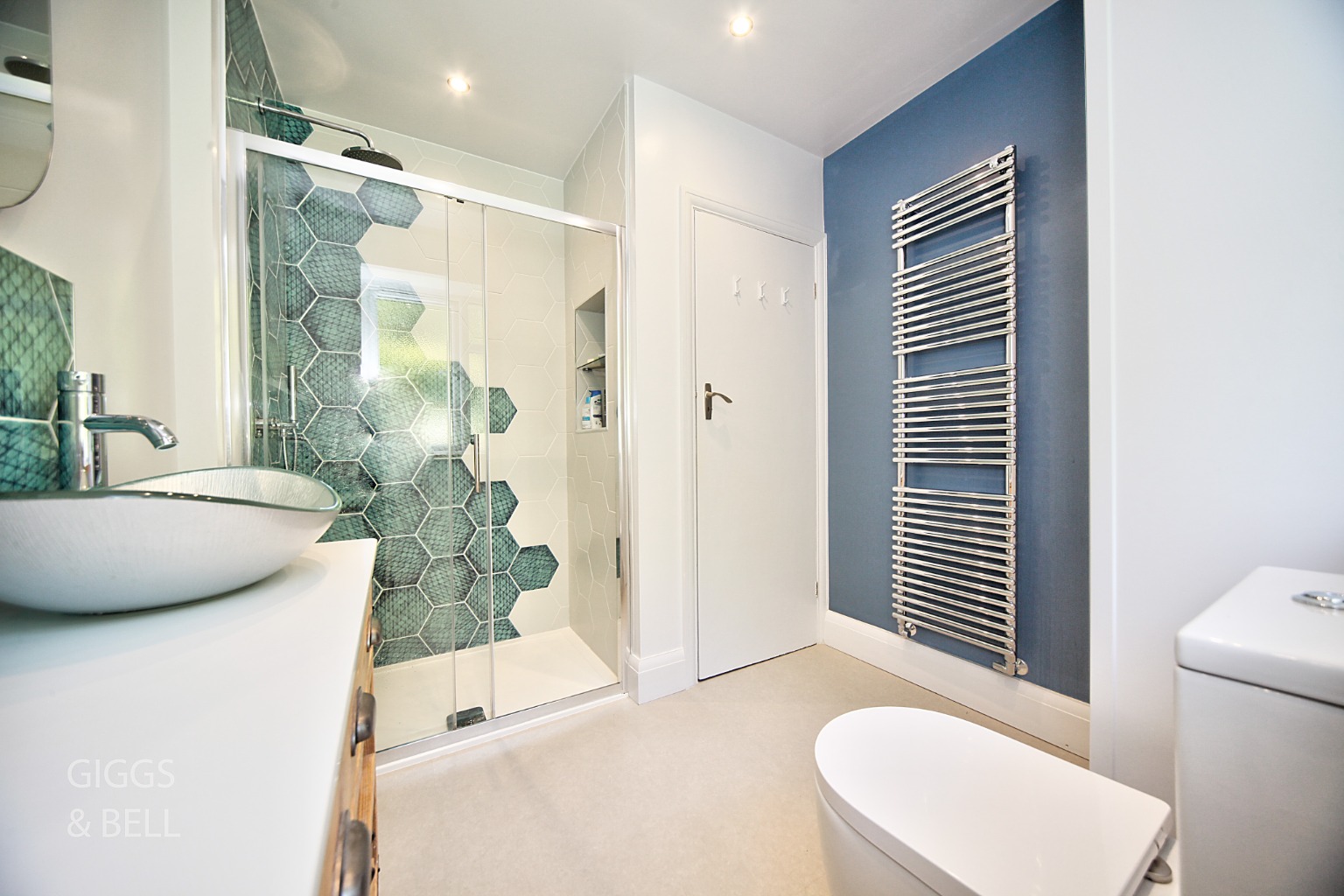 3 bed semi-detached house for sale in Knoll Rise, Luton  - Property Image 15