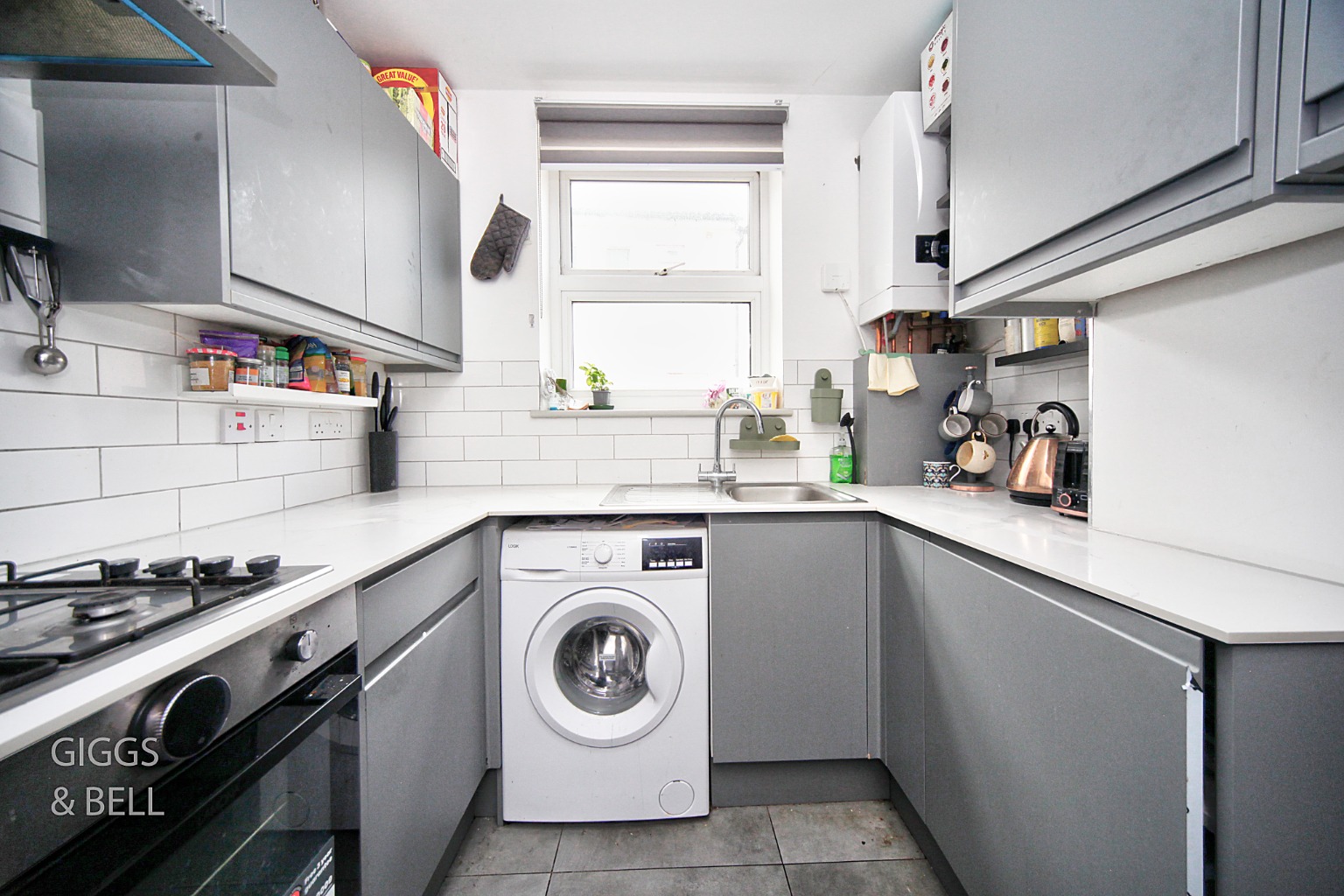 2 bed flat for sale in Cardigan Street, Luton  - Property Image 5