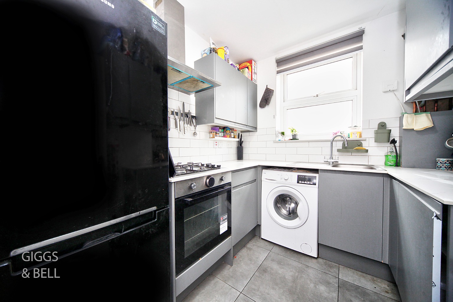 2 bed flat for sale in Cardigan Street, Luton  - Property Image 6