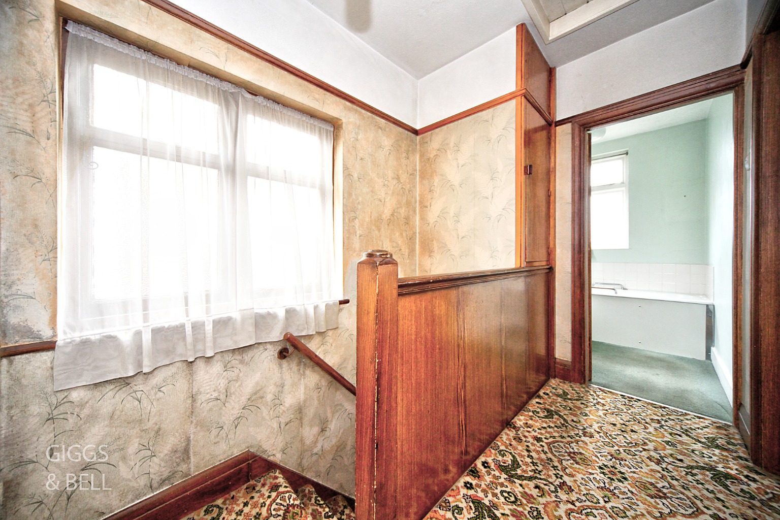 3 bed semi-detached house for sale in St Margarets Avenue, Luton  - Property Image 9