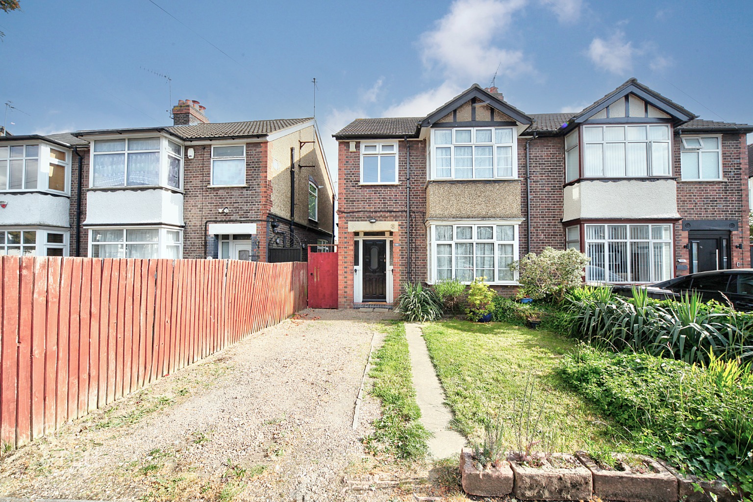 3 bed semi-detached house for sale in St Michael's Crescent, Luton, LU3 