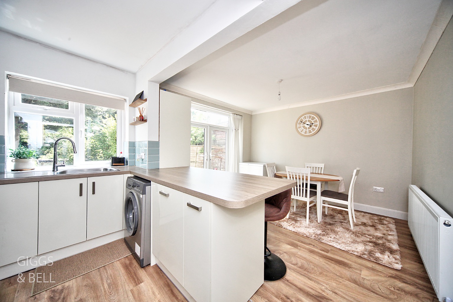 3 bed semi-detached house for sale in Filmer Road, Luton  - Property Image 6