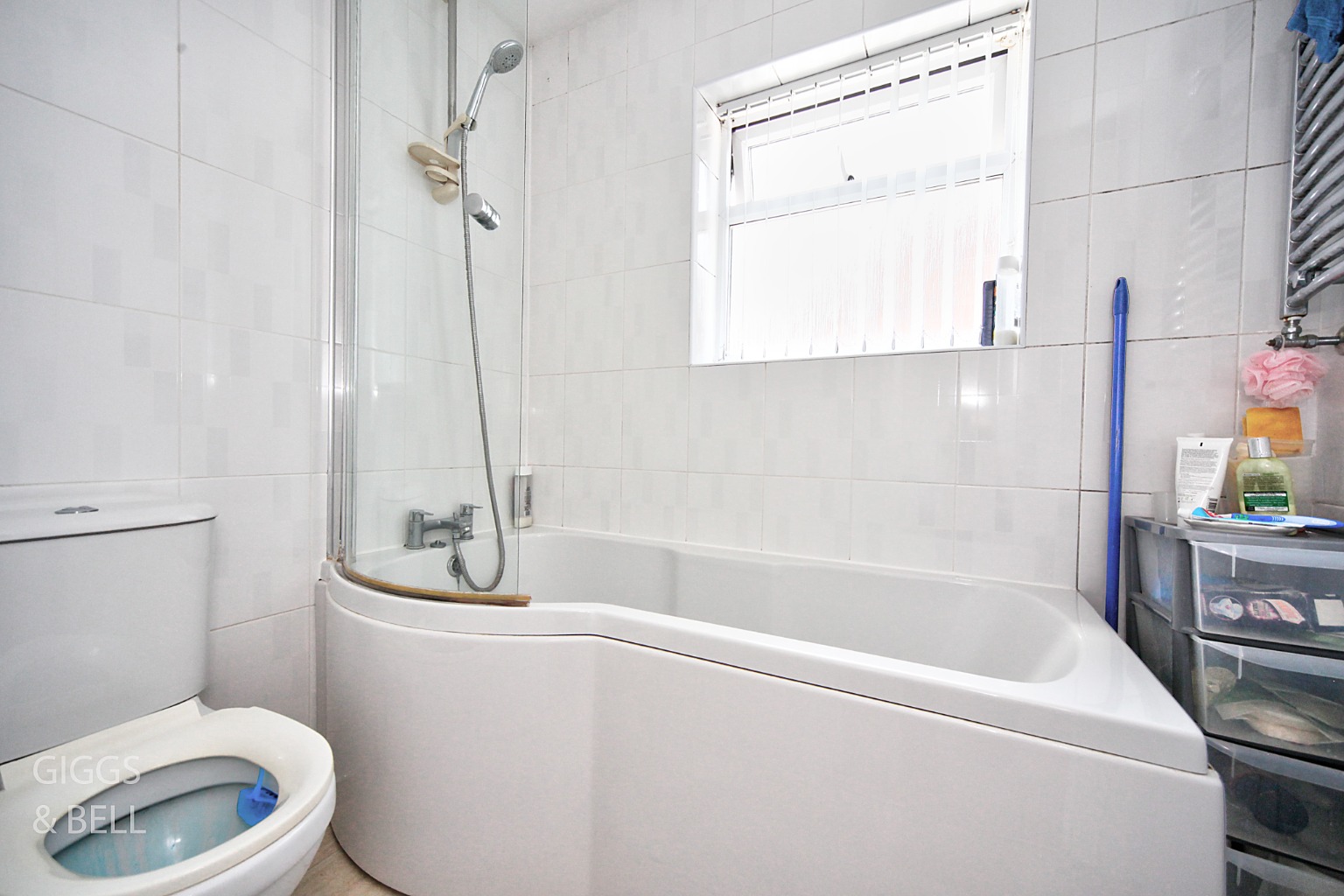 4 bed semi-detached house for sale in Kinross Crescent, Luton  - Property Image 21