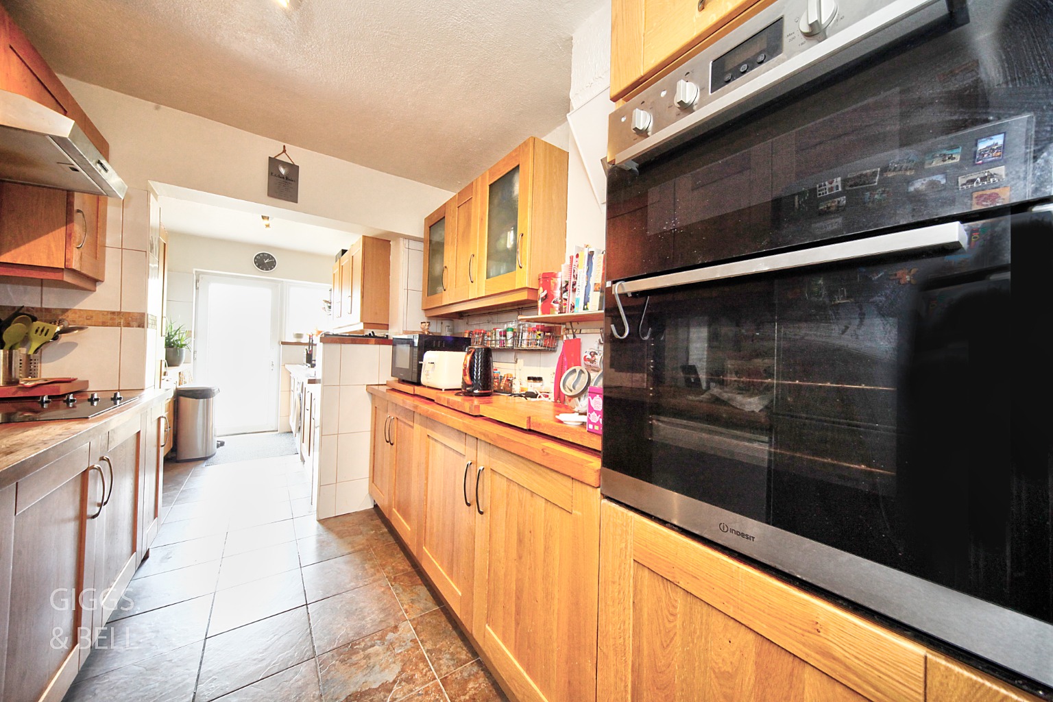 3 bed terraced house for sale in Wilsden Avenue, Luton  - Property Image 7