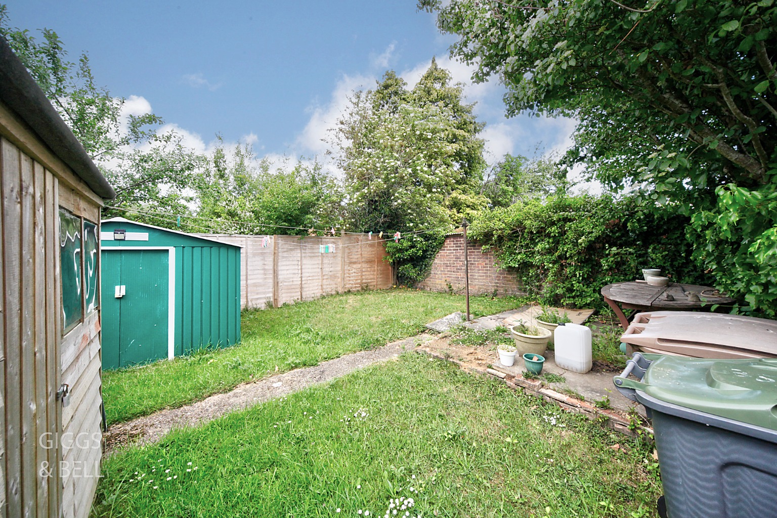 2 bed maisonette for sale in Fair Oak Drive, Luton 11