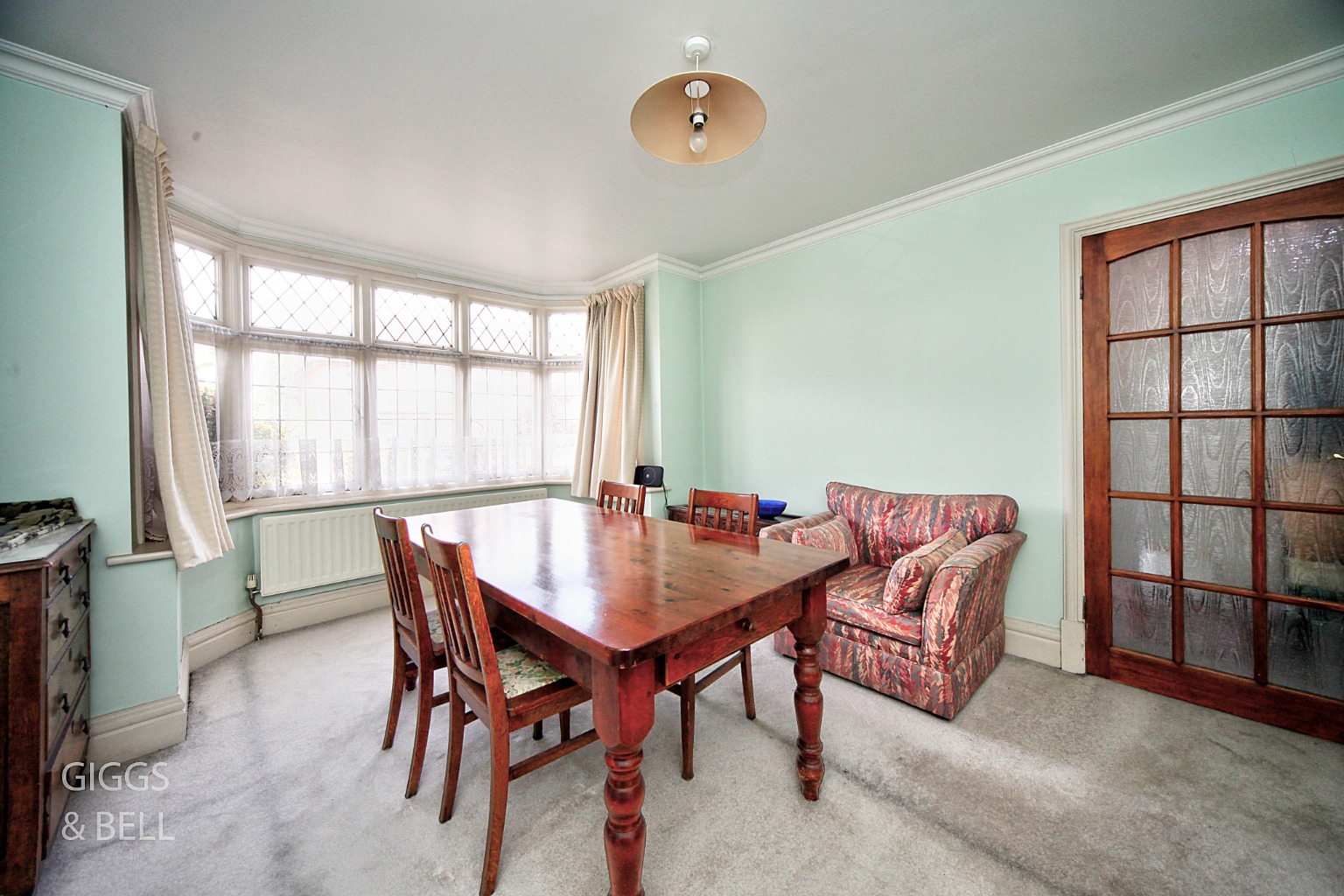 3 bed semi-detached house for sale in Marston Gardens, Luton  - Property Image 4