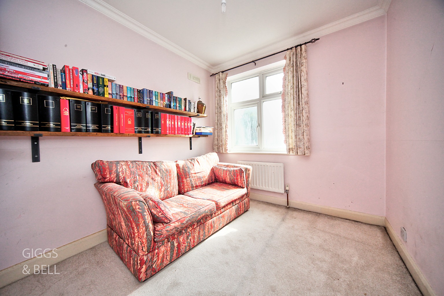 3 bed semi-detached house for sale in Marston Gardens, Luton 12