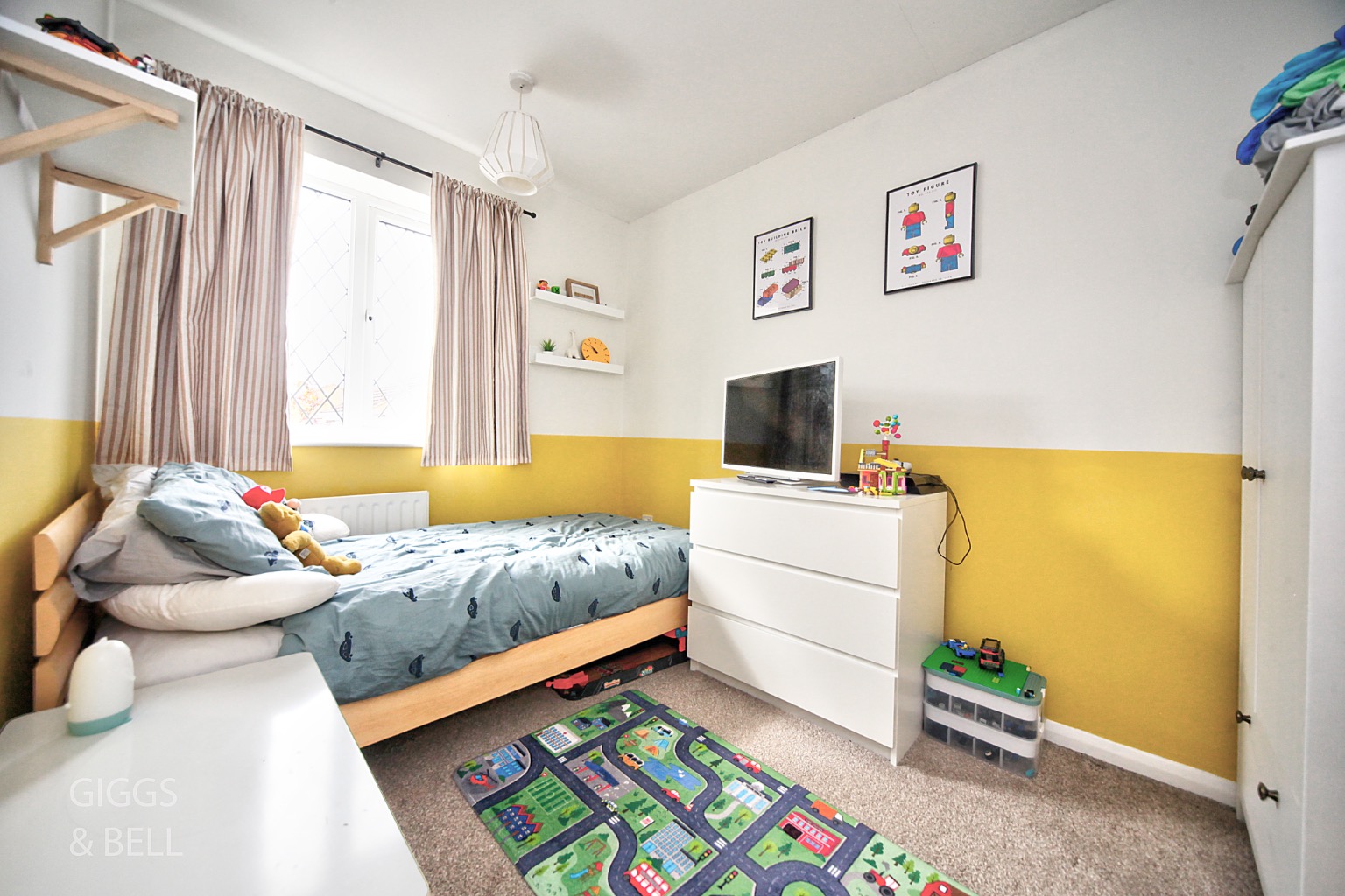 3 bed semi-detached house for sale in Troon Gardens, Luton 11