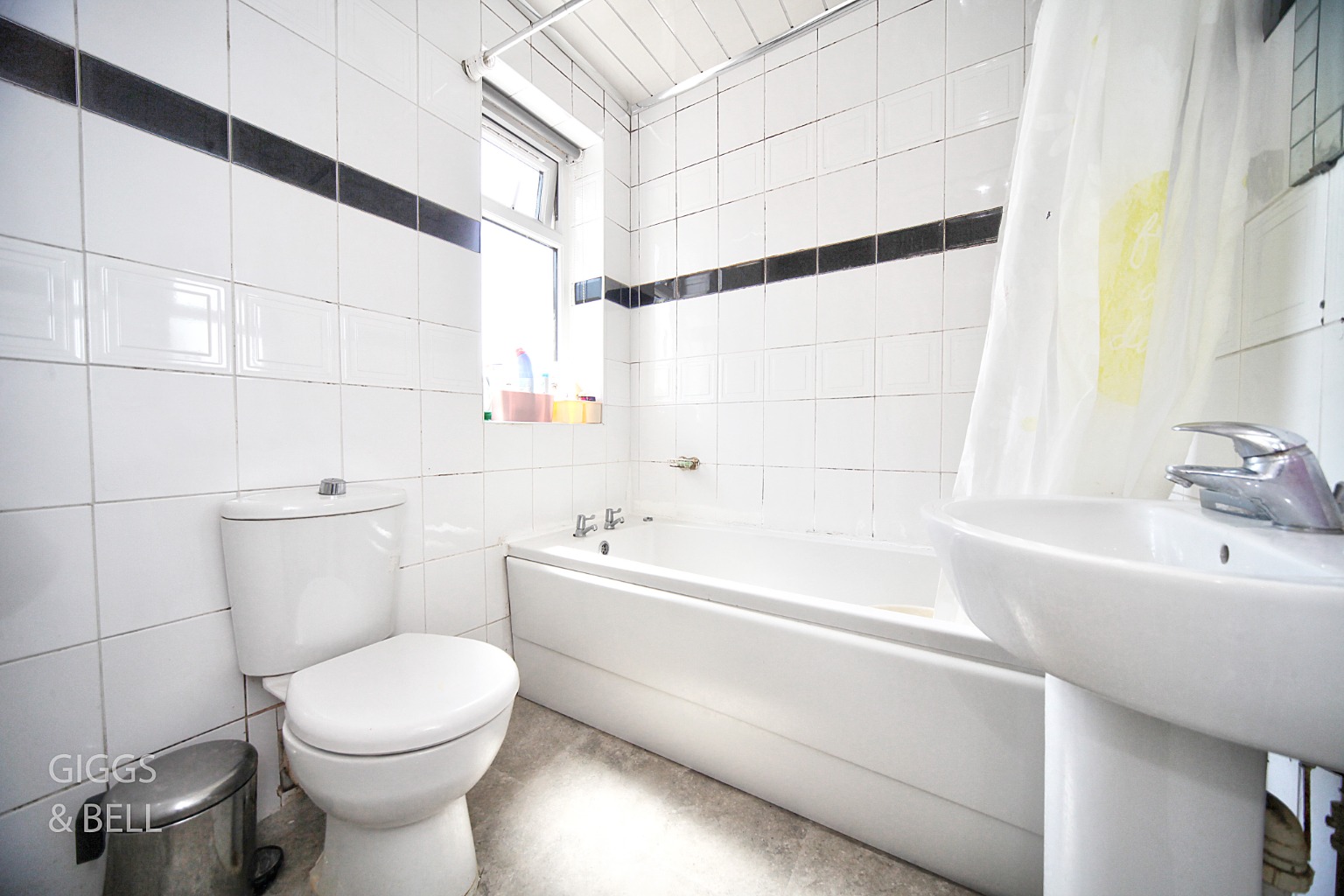 3 bed semi-detached house for sale in Leagrave Road, Luton 8