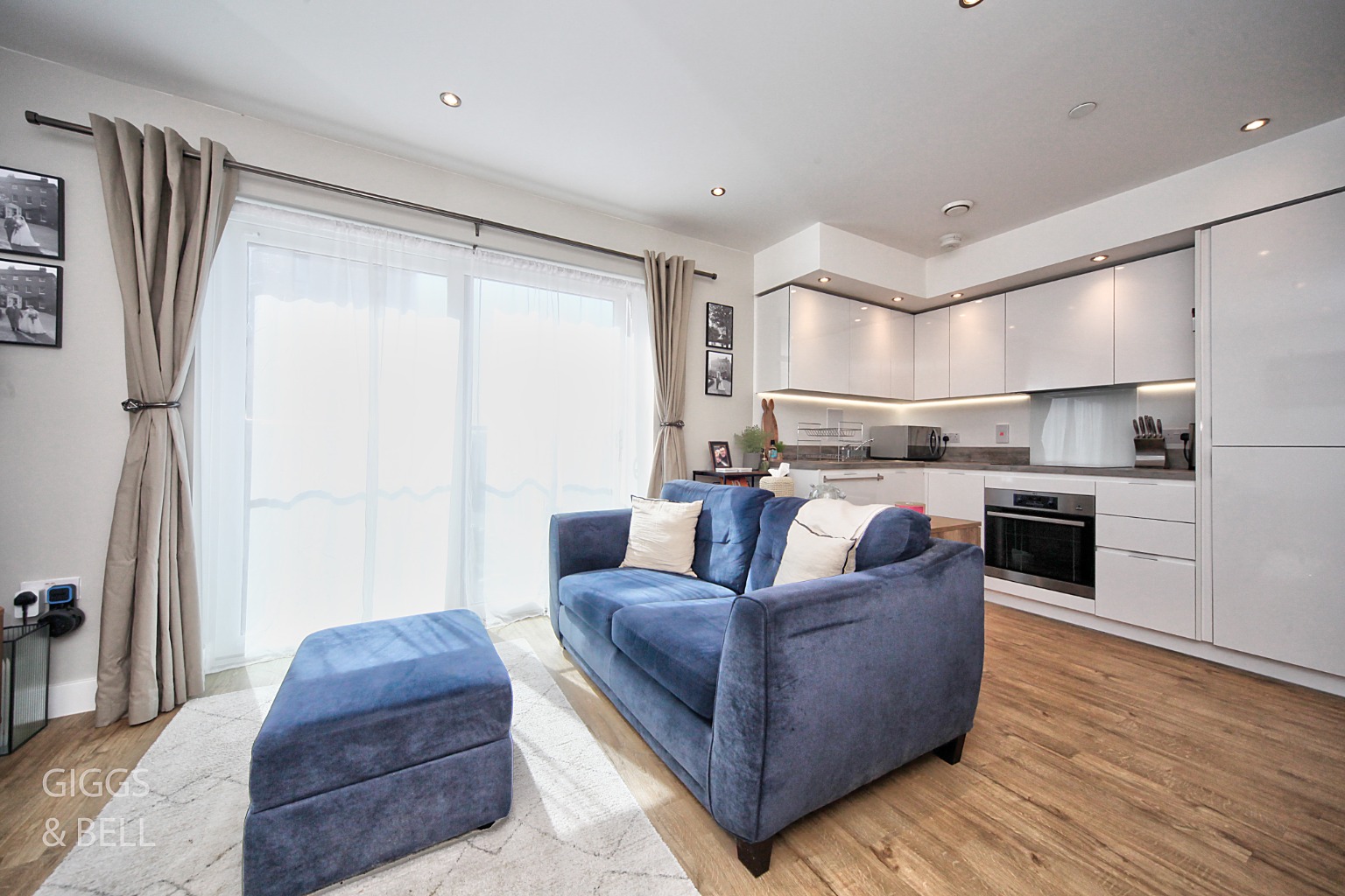 1 bed flat for sale in Stirling Drive, Luton  - Property Image 11