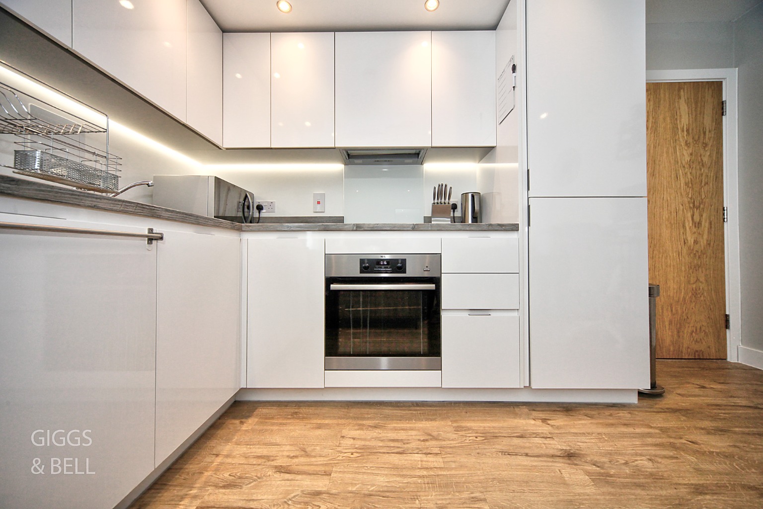 1 bed flat for sale in Stirling Drive, Luton  - Property Image 9