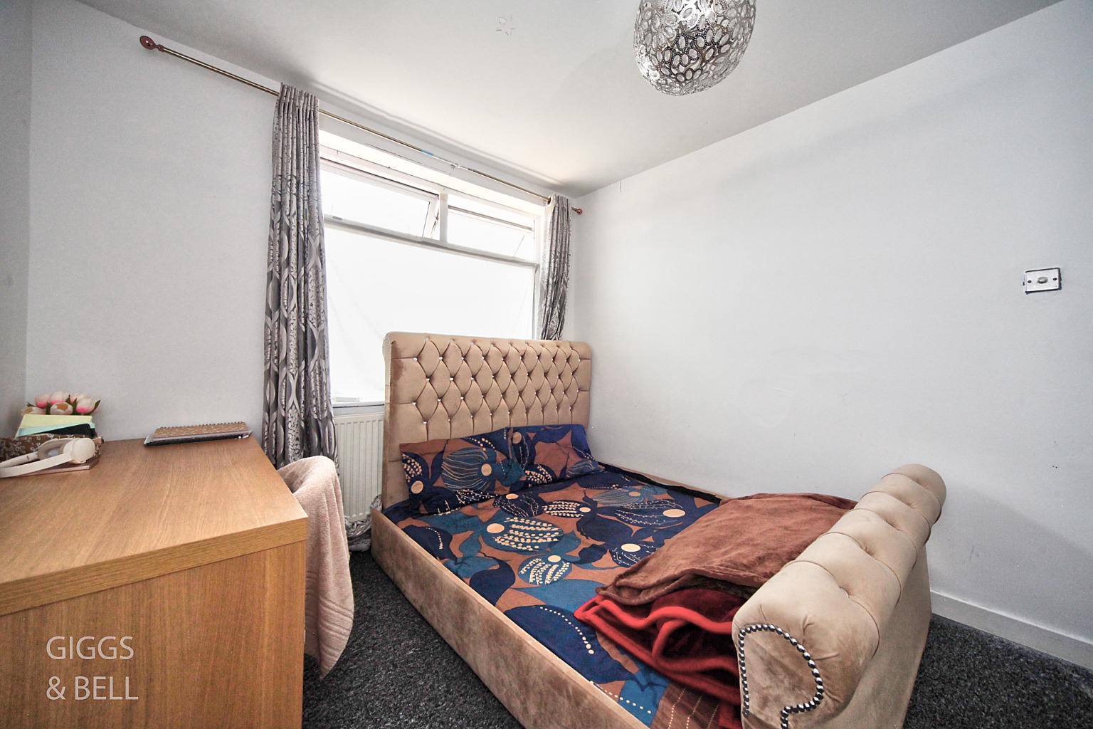 3 bed semi-detached house for sale in High Mead, Luton  - Property Image 9