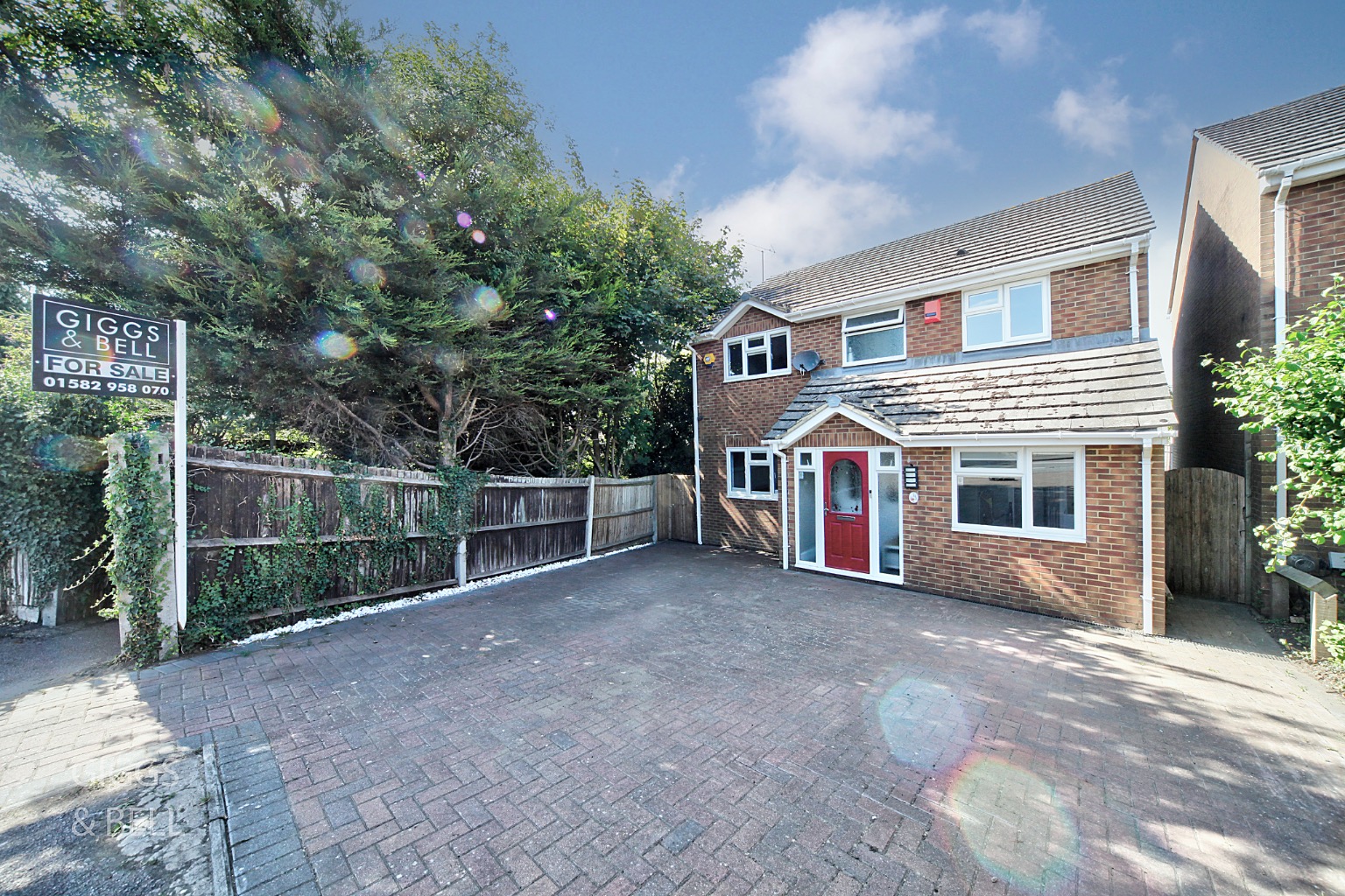 4 bed detached house for sale in Farley Hill, Luton  - Property Image 23
