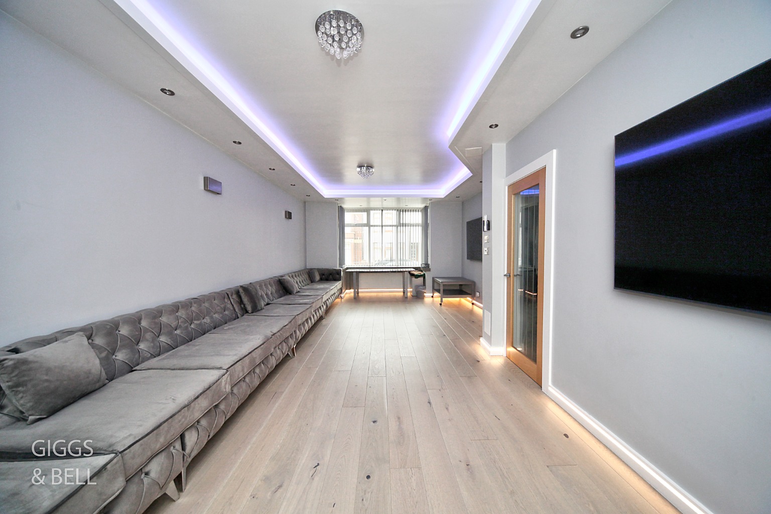 3 bed end of terrace house for sale in Chatsworth Road, Luton  - Property Image 4